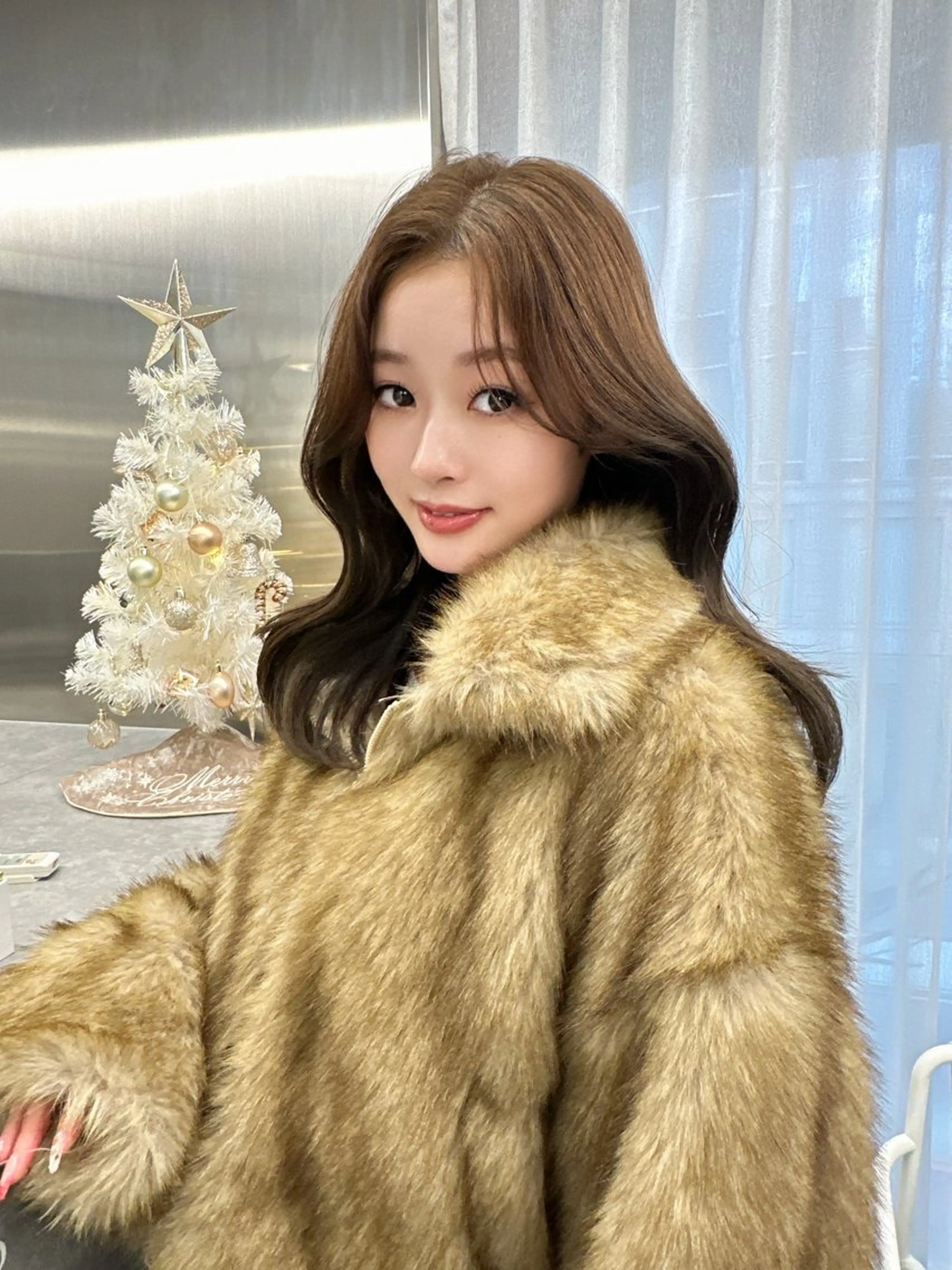 セミロング カット ヘアカラー トリートメント 森田 真由香のヘアスタイル