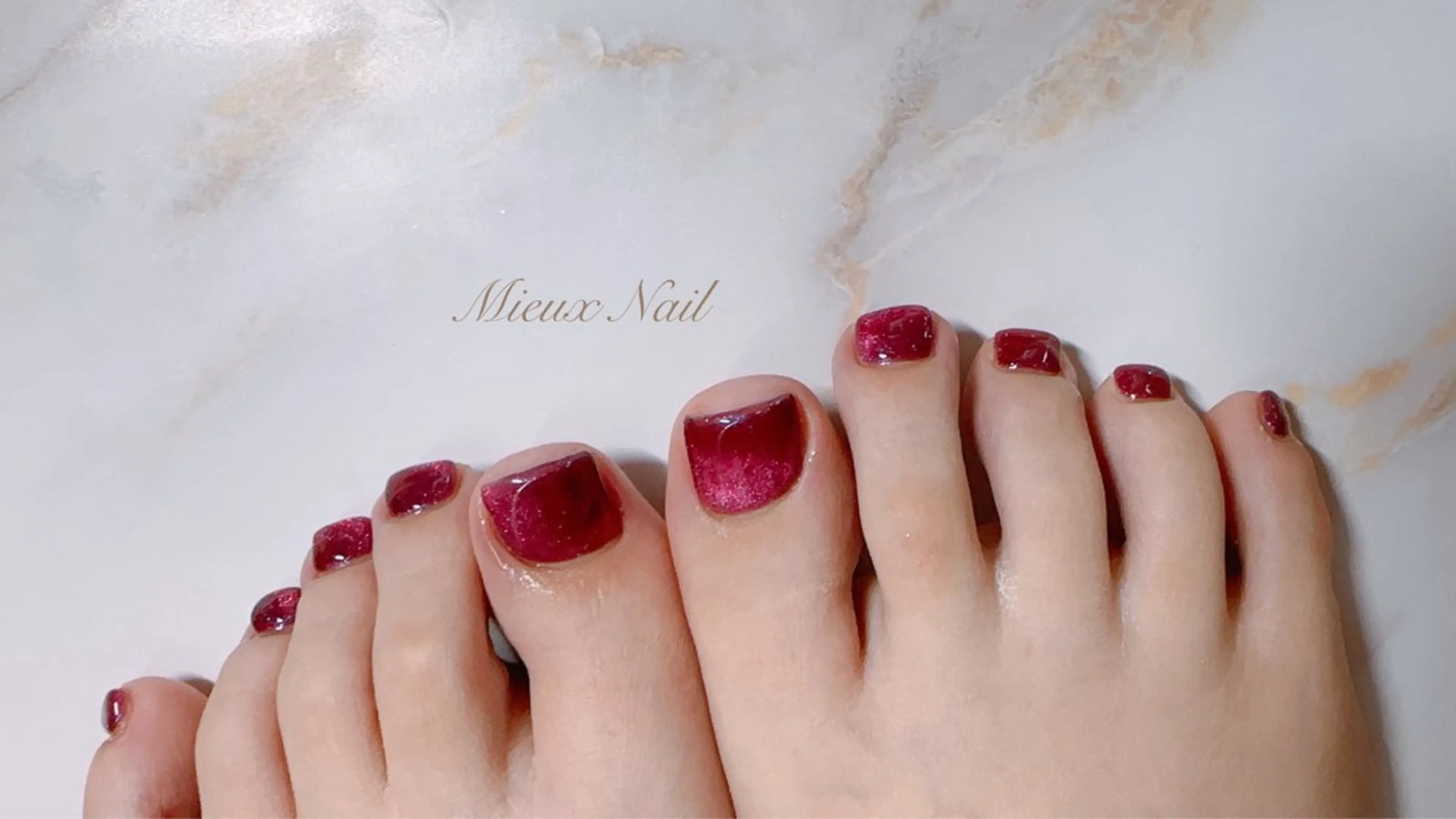 (オフ有り)フットマグネットネイルの写真