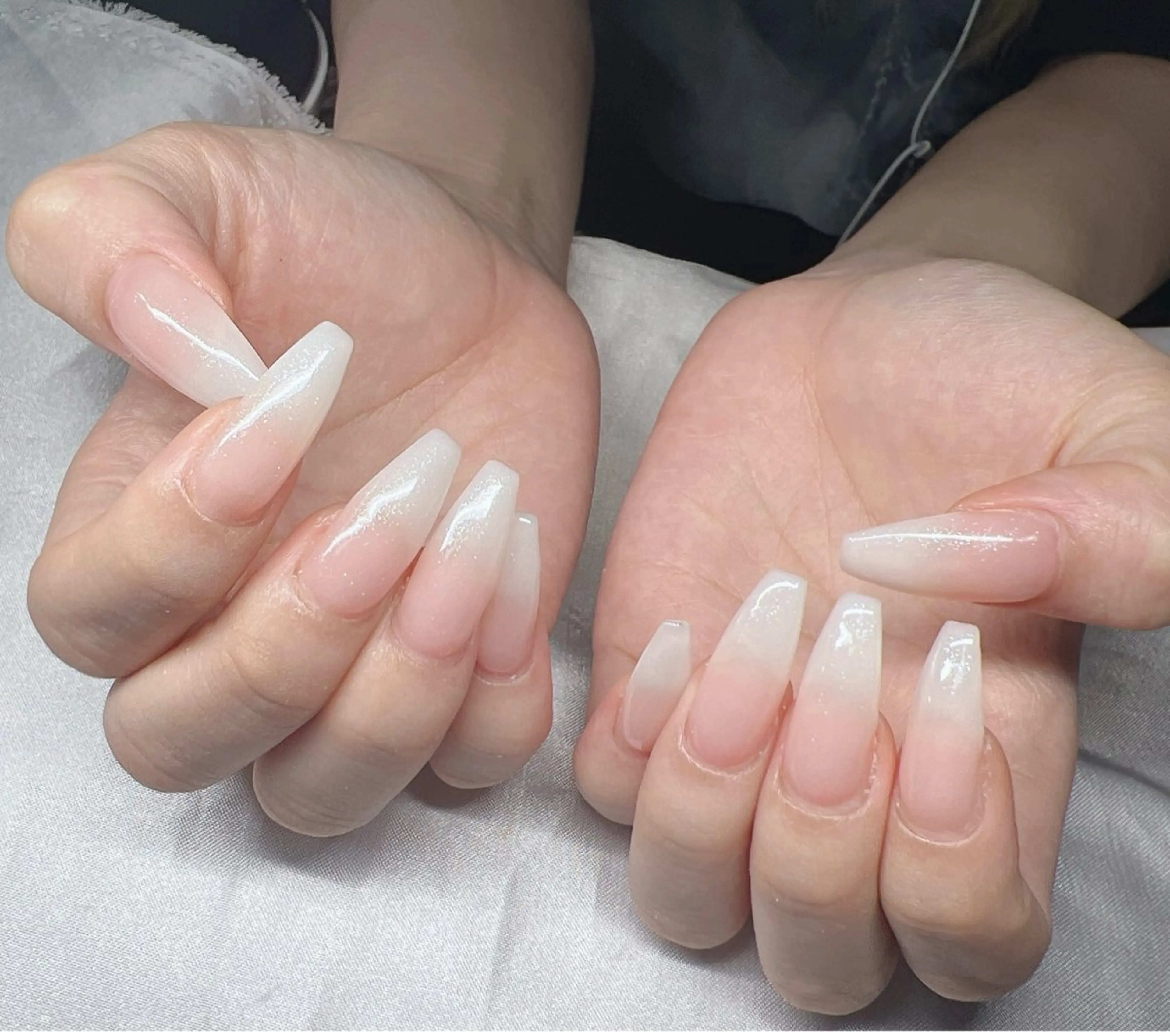 ネイル 長さ出し グラデーション 卒業式 キラキラネイル マグネットネイル ハンドネイル Lee Nailsのネイルデザイン