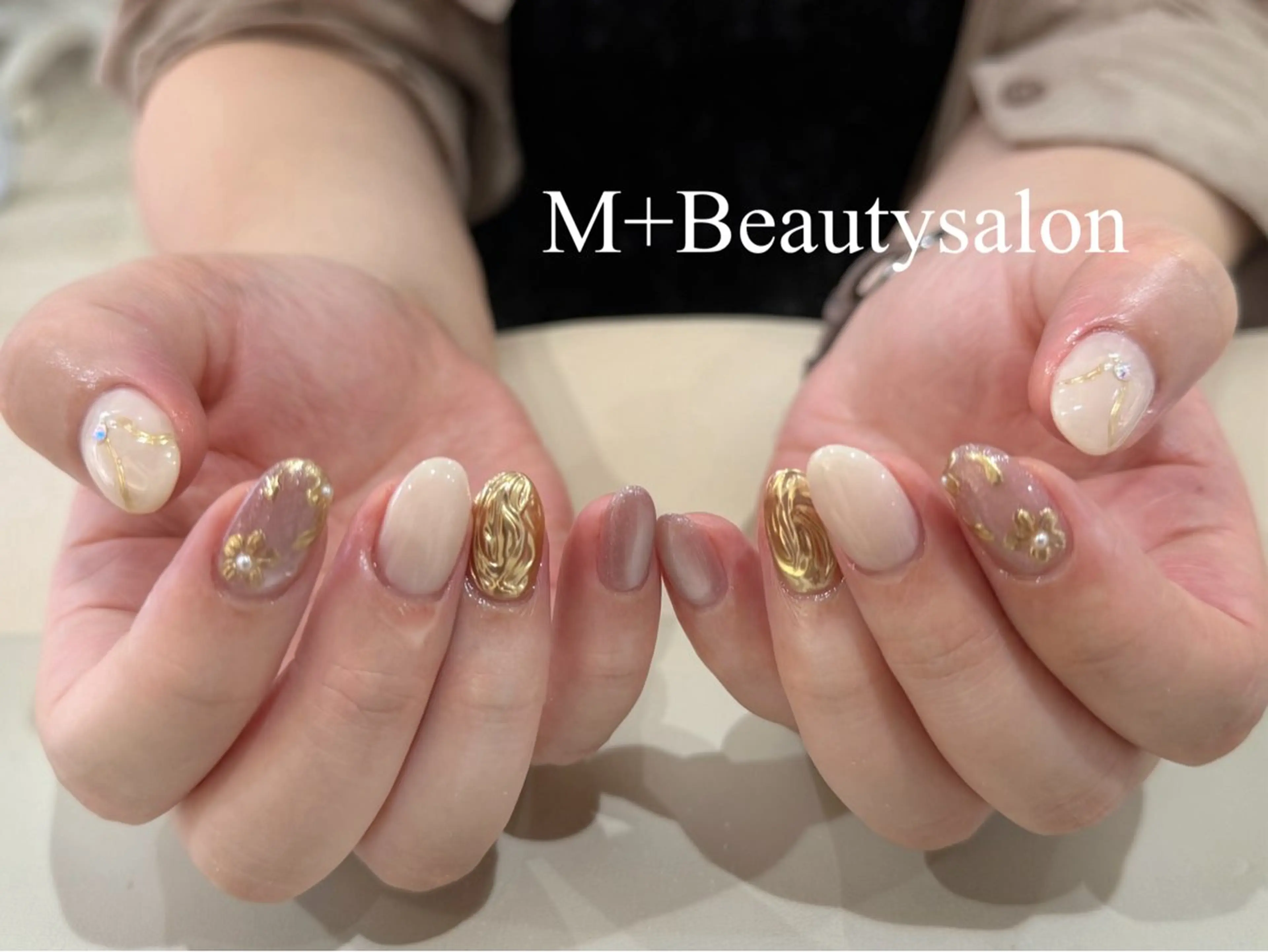 ネイル M+  Beauty Salonのネイルデザイン