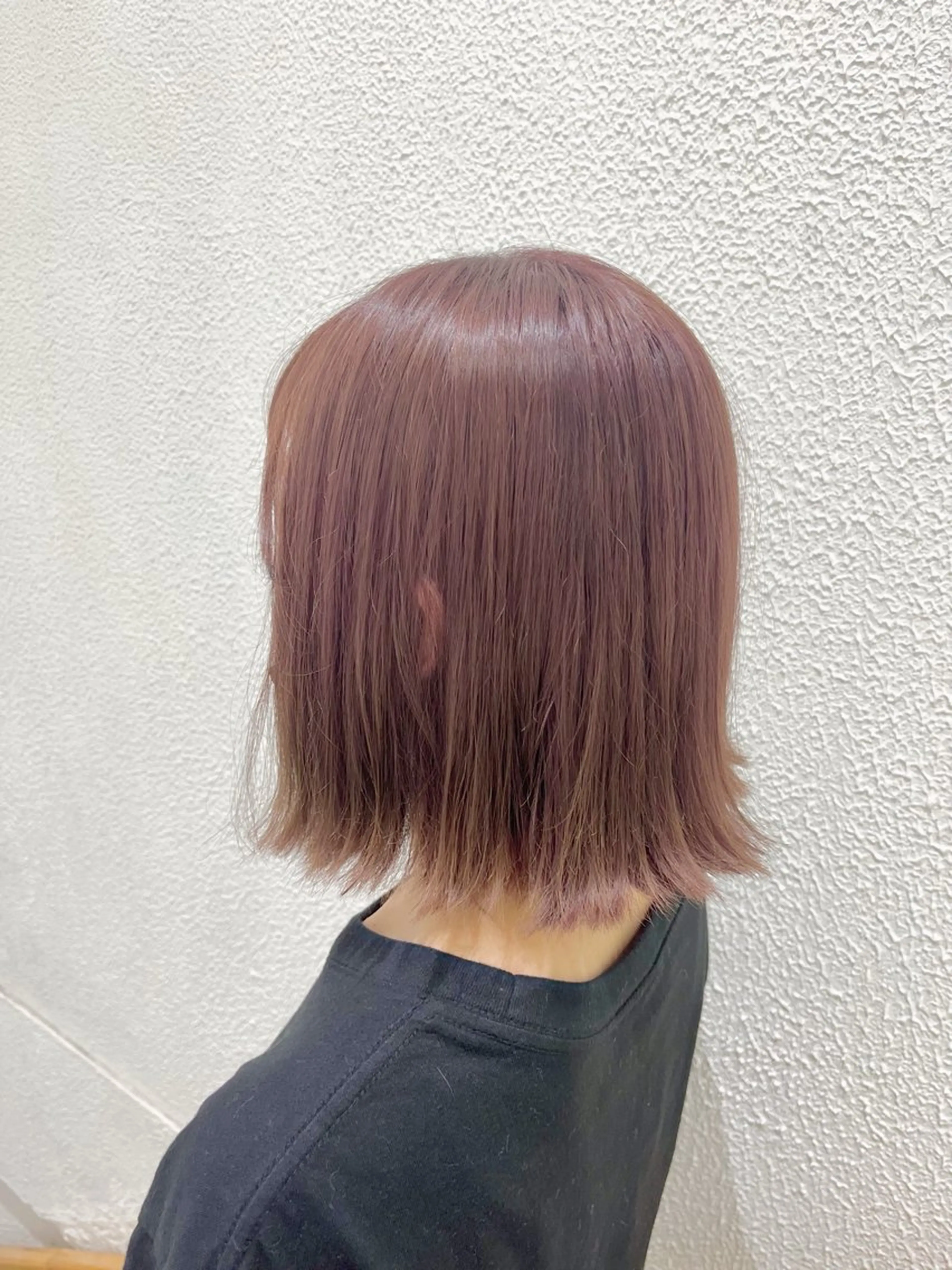 ミディアム カラー ヘアカラー ハイトーンカラー☁️ 西條 楓花のヘアスタイル