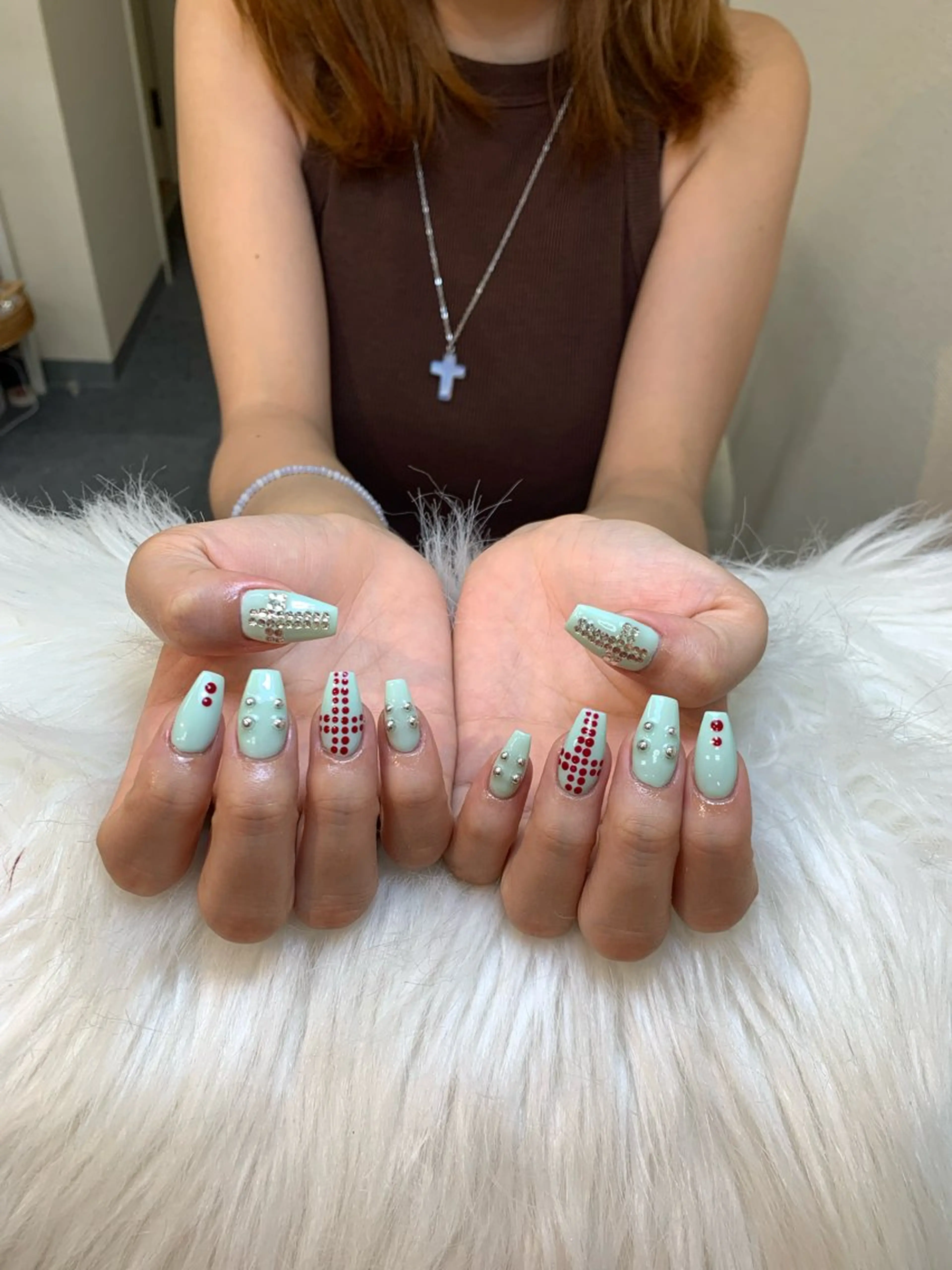 ネイル アートネイル 長さ出し ジェルネイル マグネットネイル ニュアンスネイル ハンドネイル Cloudy Chan Nailのネイルデザイン