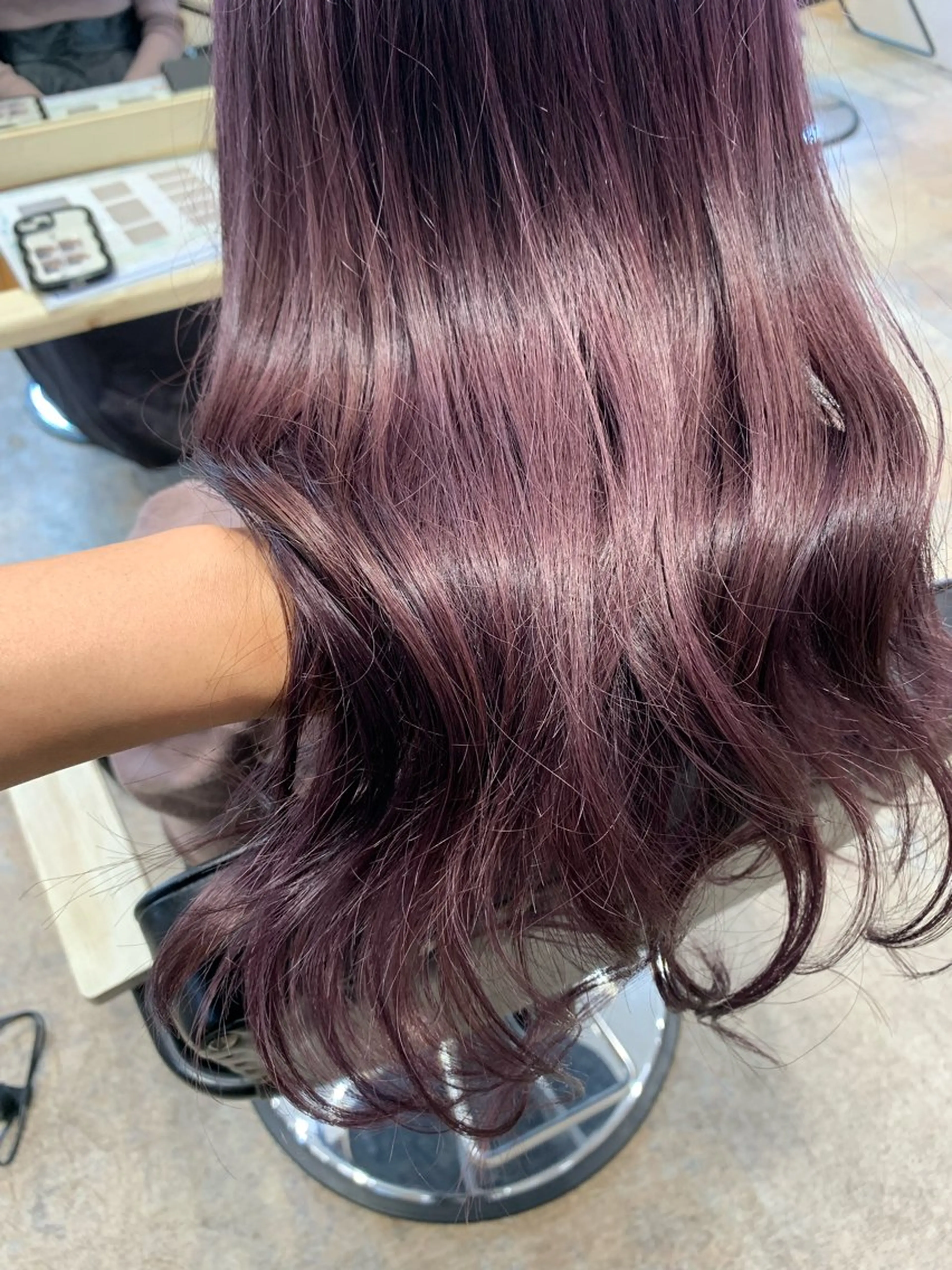 セミロング 森  髪質改善🫧 透明感カラーのヘアスタイル