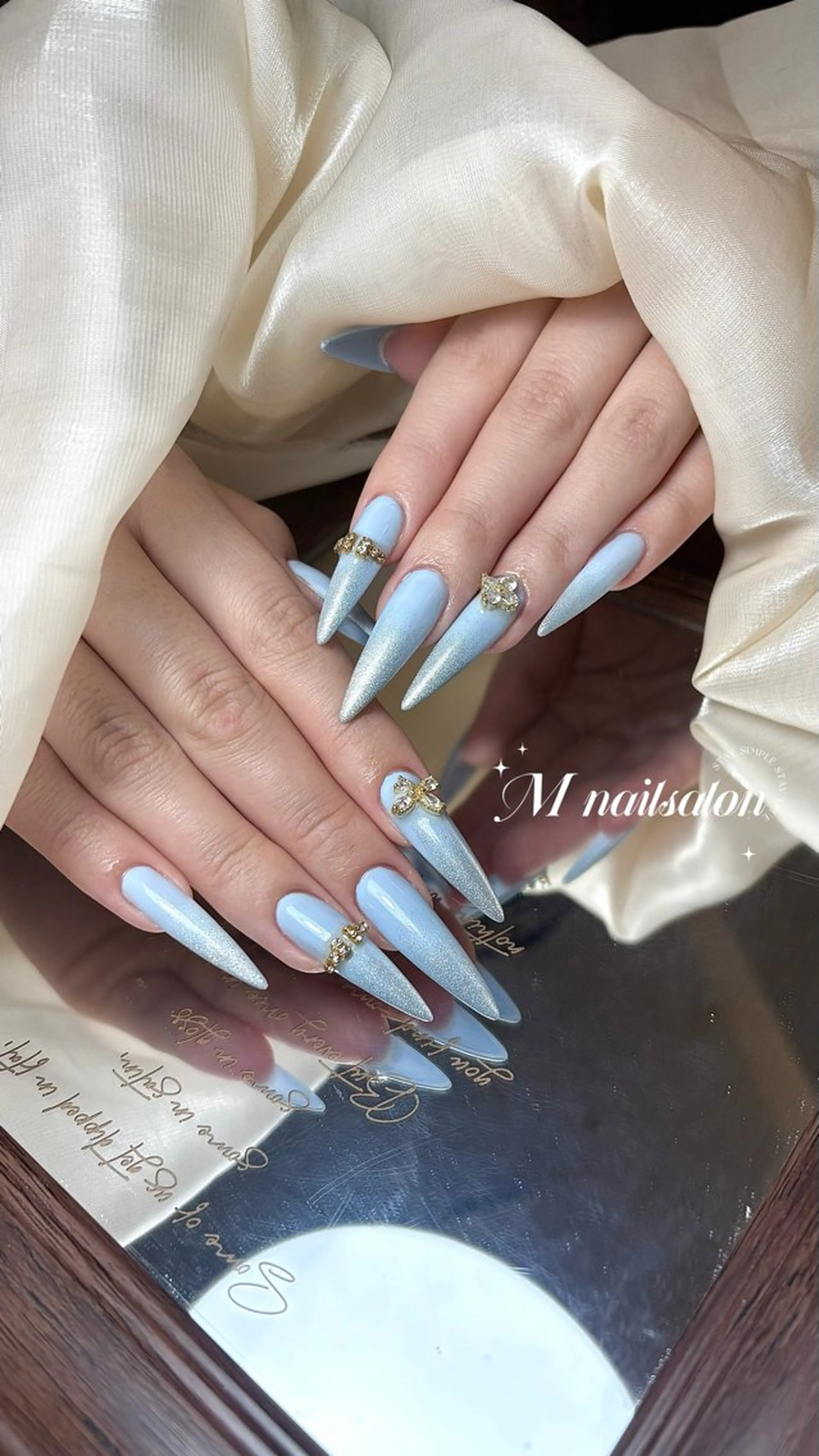 ネイル M🌷nail 長さだし専門店のネイルデザイン