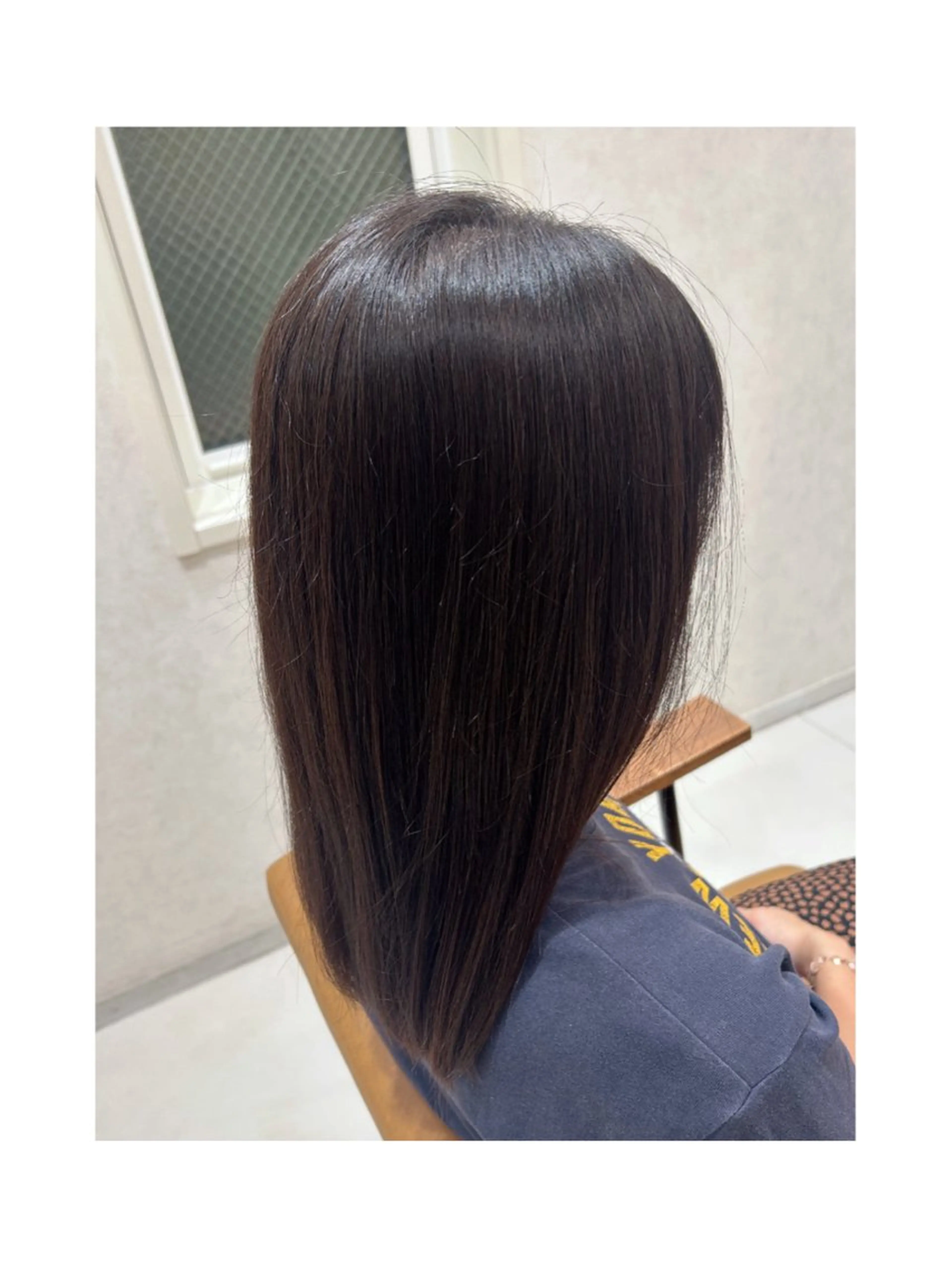 ミディアム パーマ 透明感＆艶カラー✨️ Honokaのヘアスタイル