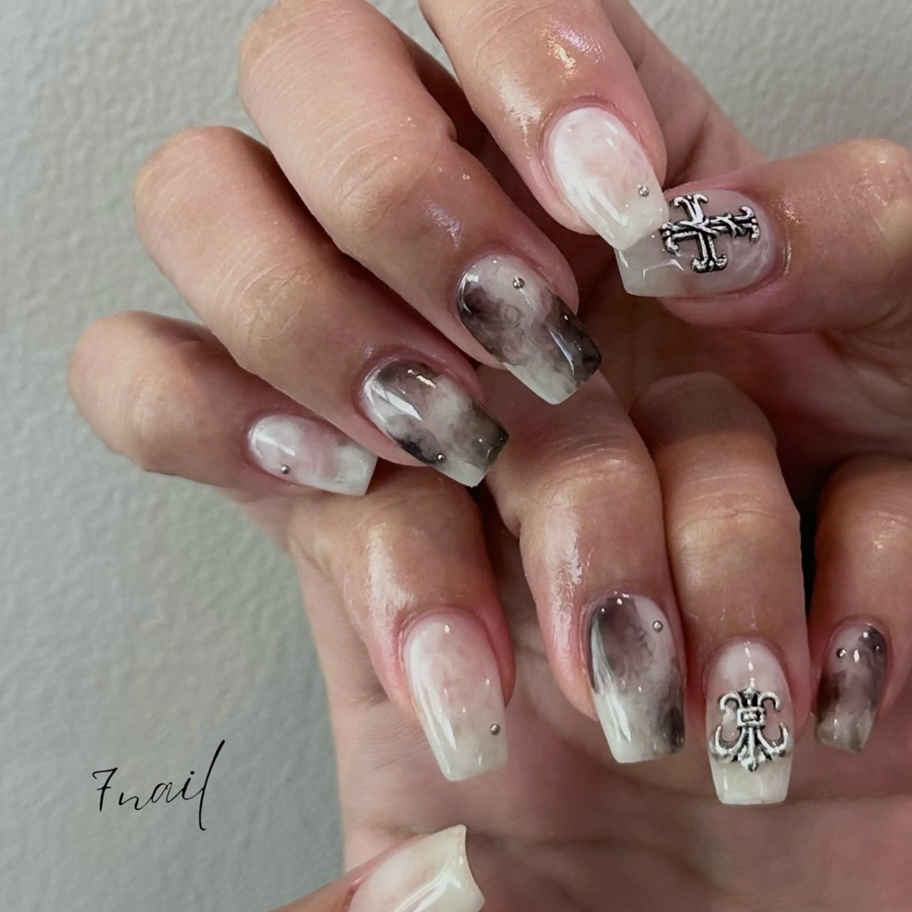 ネイル ハンドネイル 7 NAILのネイルデザイン