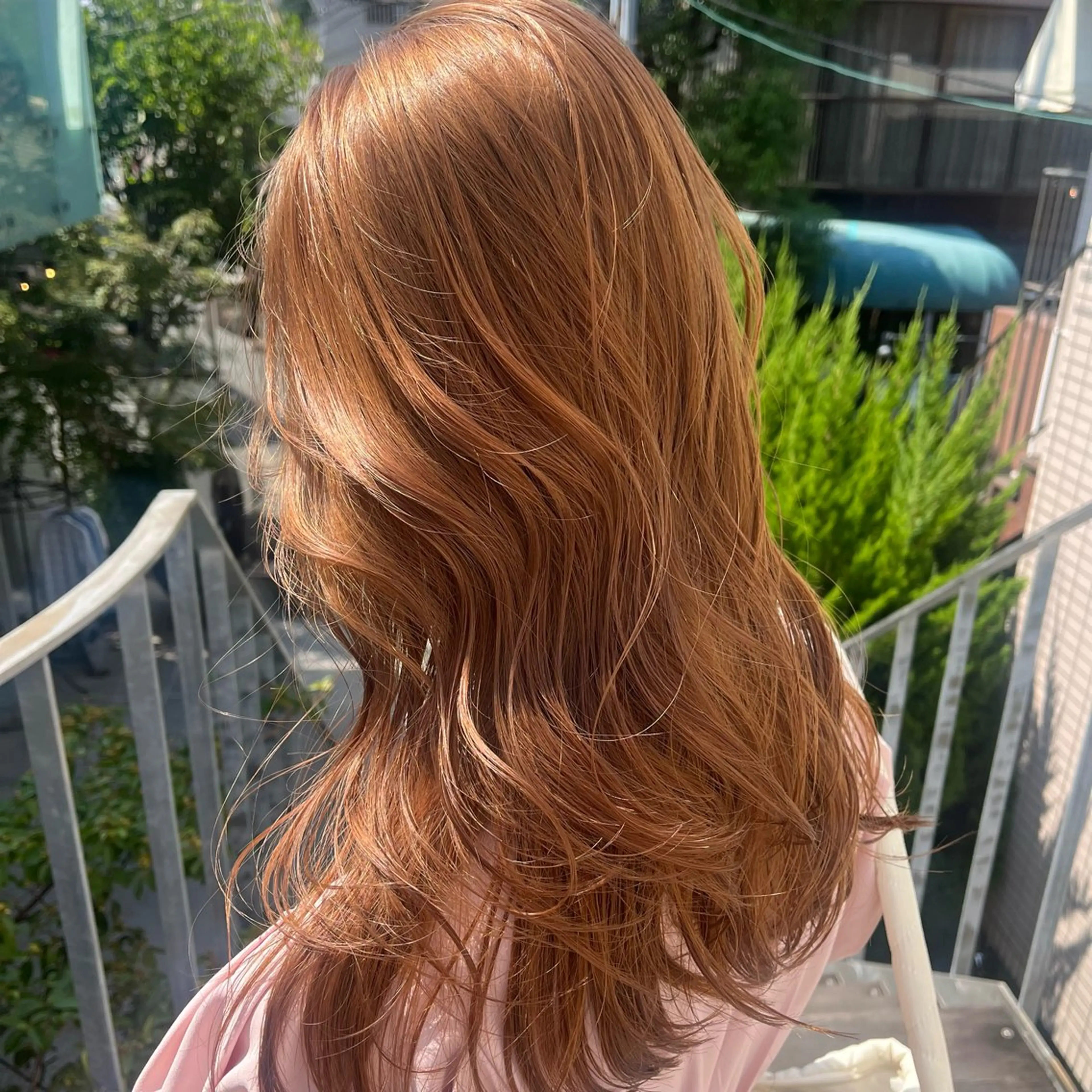 セミロング カラー ボブハイトーン🦖 デザインMAMIのヘアスタイル