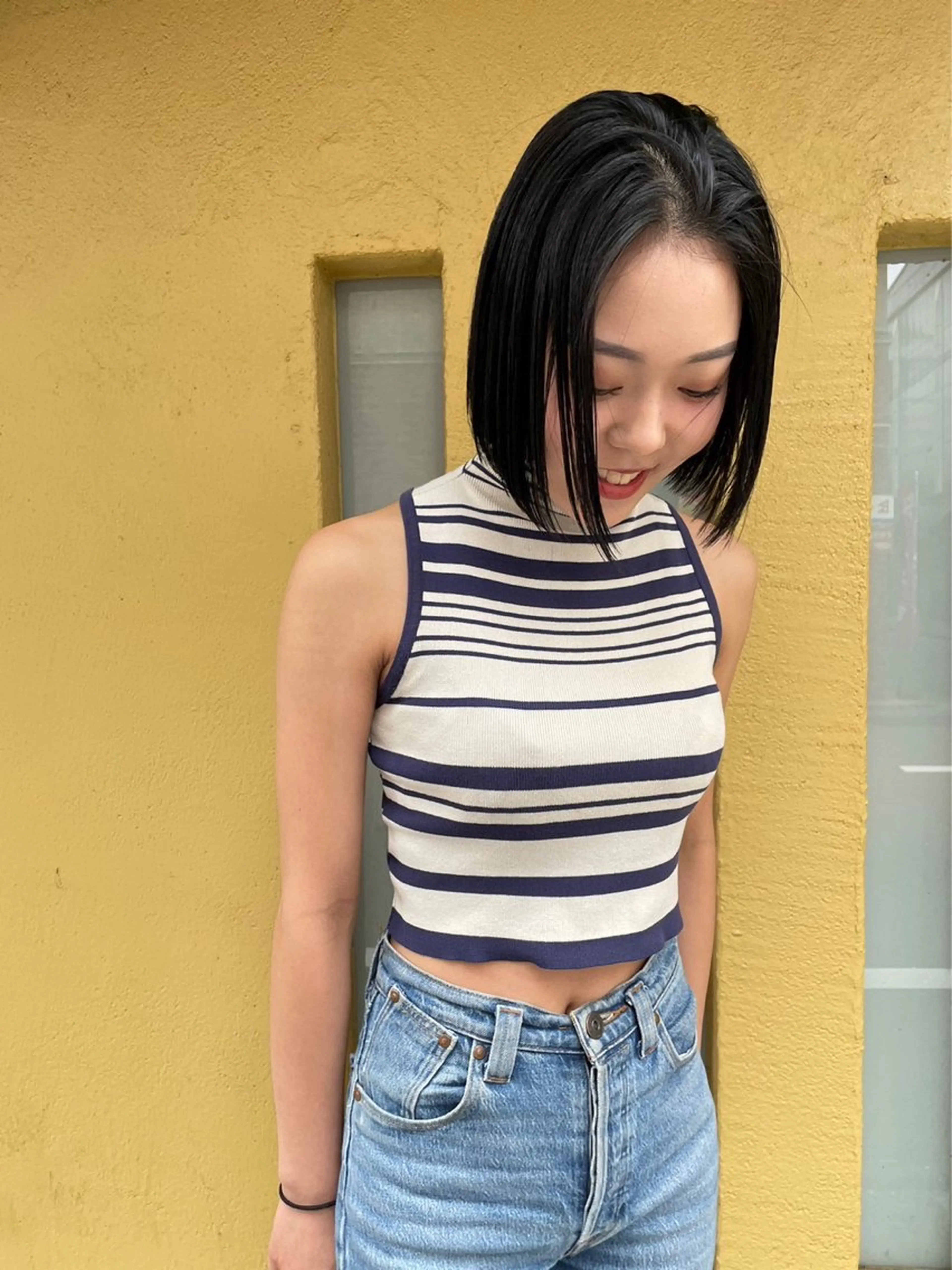 ショート カット ヘアカラー トリートメント (h)wim ウィムのヘアスタイル