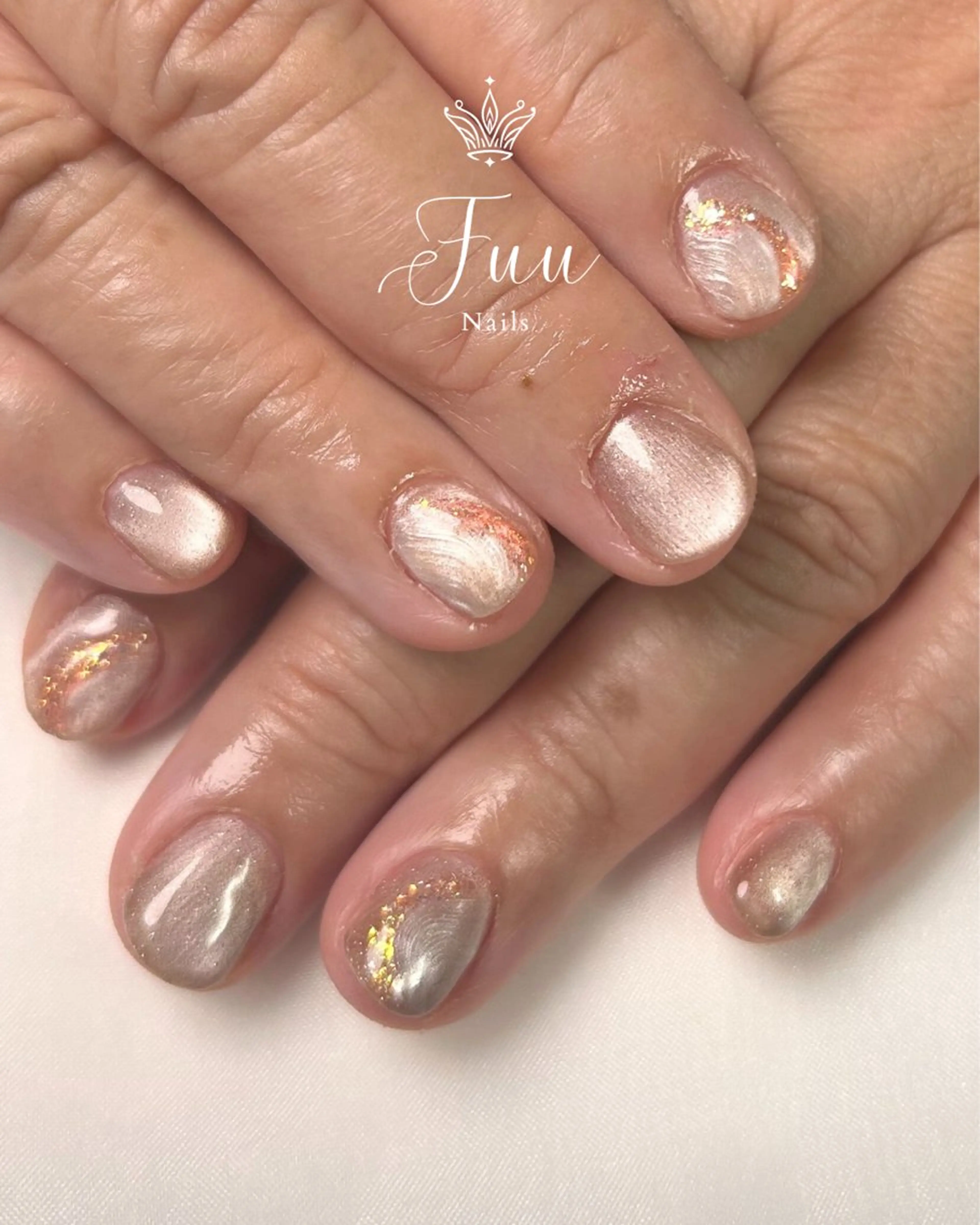 ネイル アートネイル マグネットネイル ミラーネイル ニュアンスネイル シンプルネイル ハンドネイル 犬のいるネイルサロン Fuu nailsのネイルデザイン