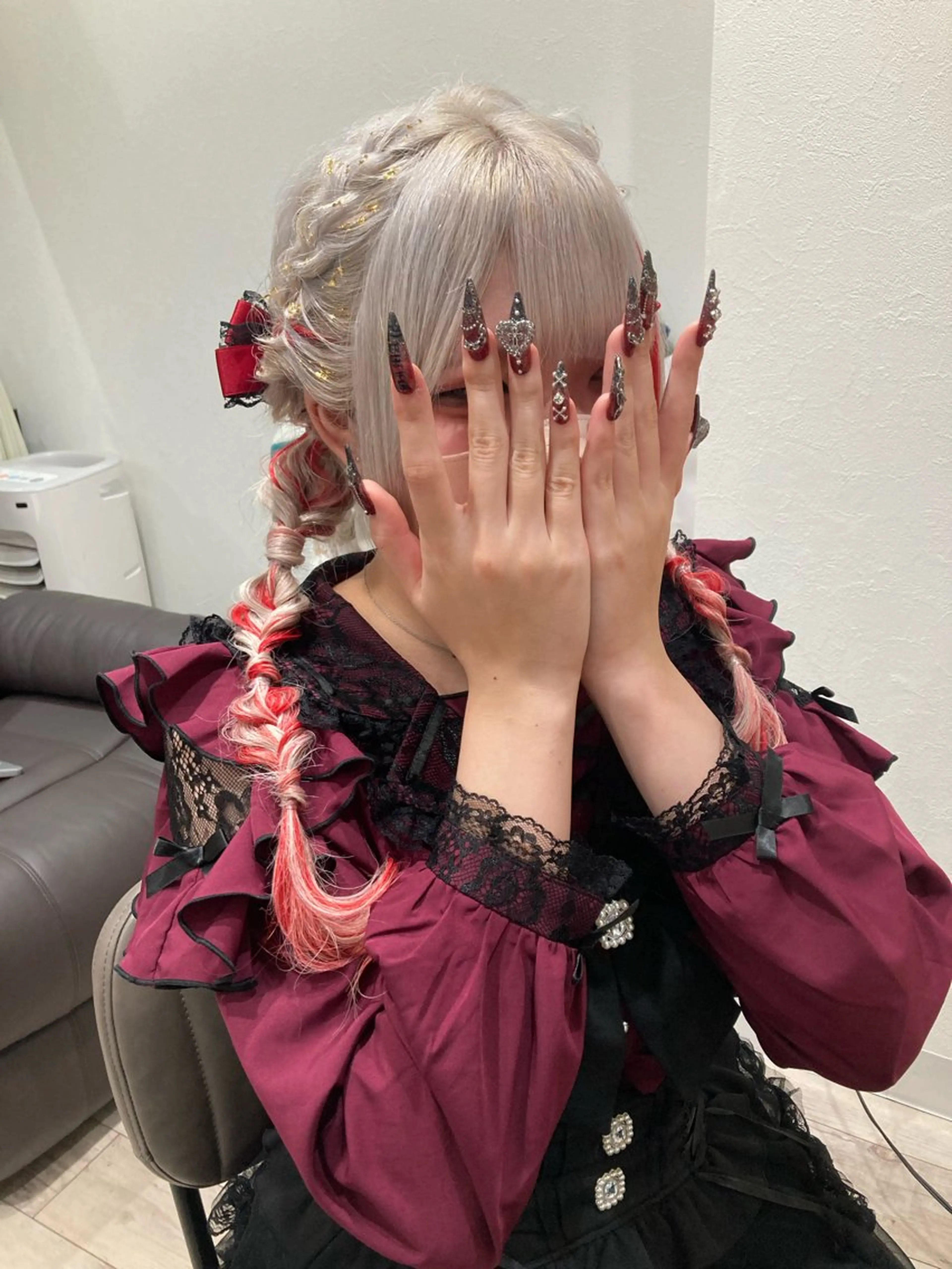 全日朝〜🆗量産型ヘアセット🎀(お花、リボン、ハート、編み込みカチューシャ、ツイン団子など)※8時より前は+1000円の写真