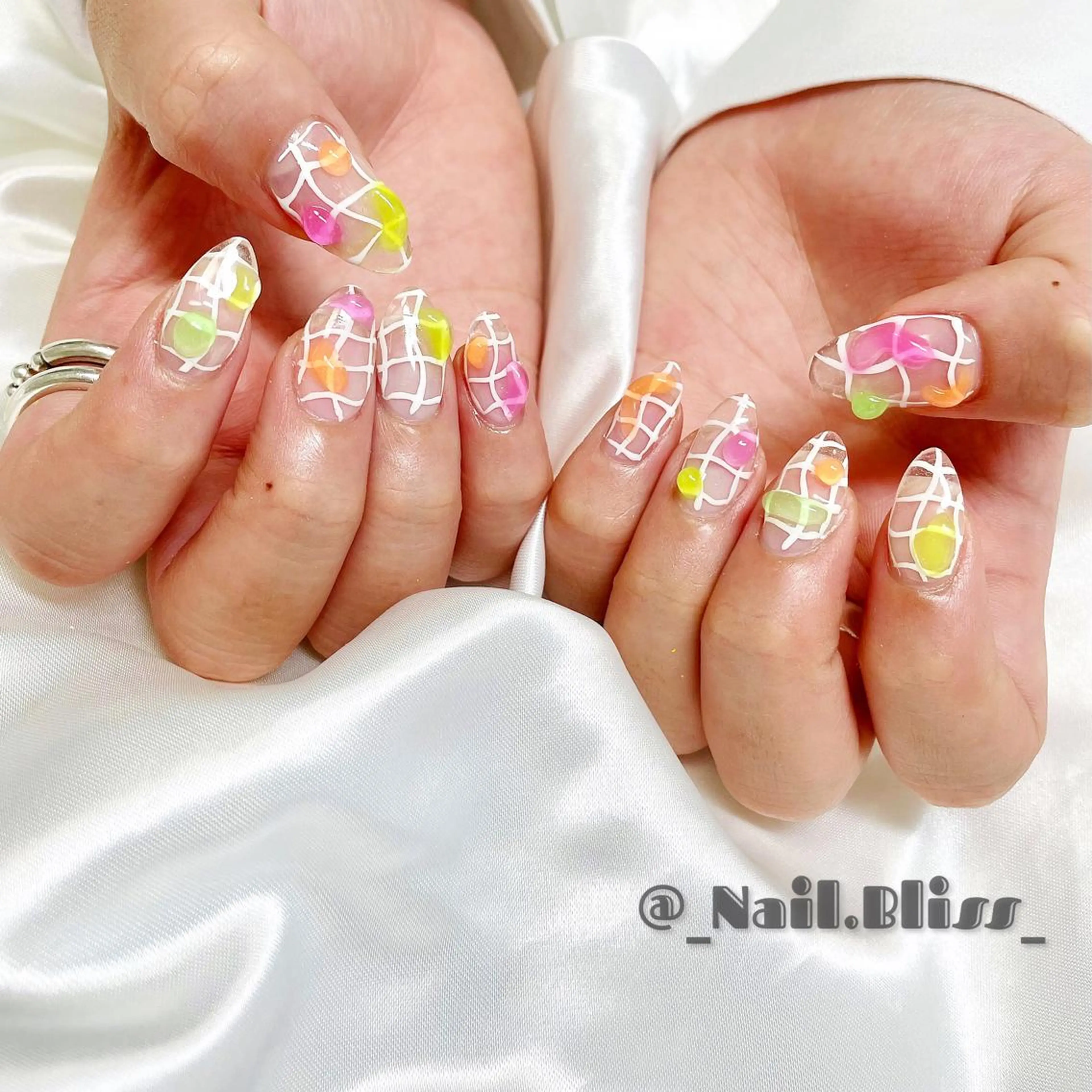 ネイル クリアネイル ハンドネイル NAIL BLISSのネイルデザイン