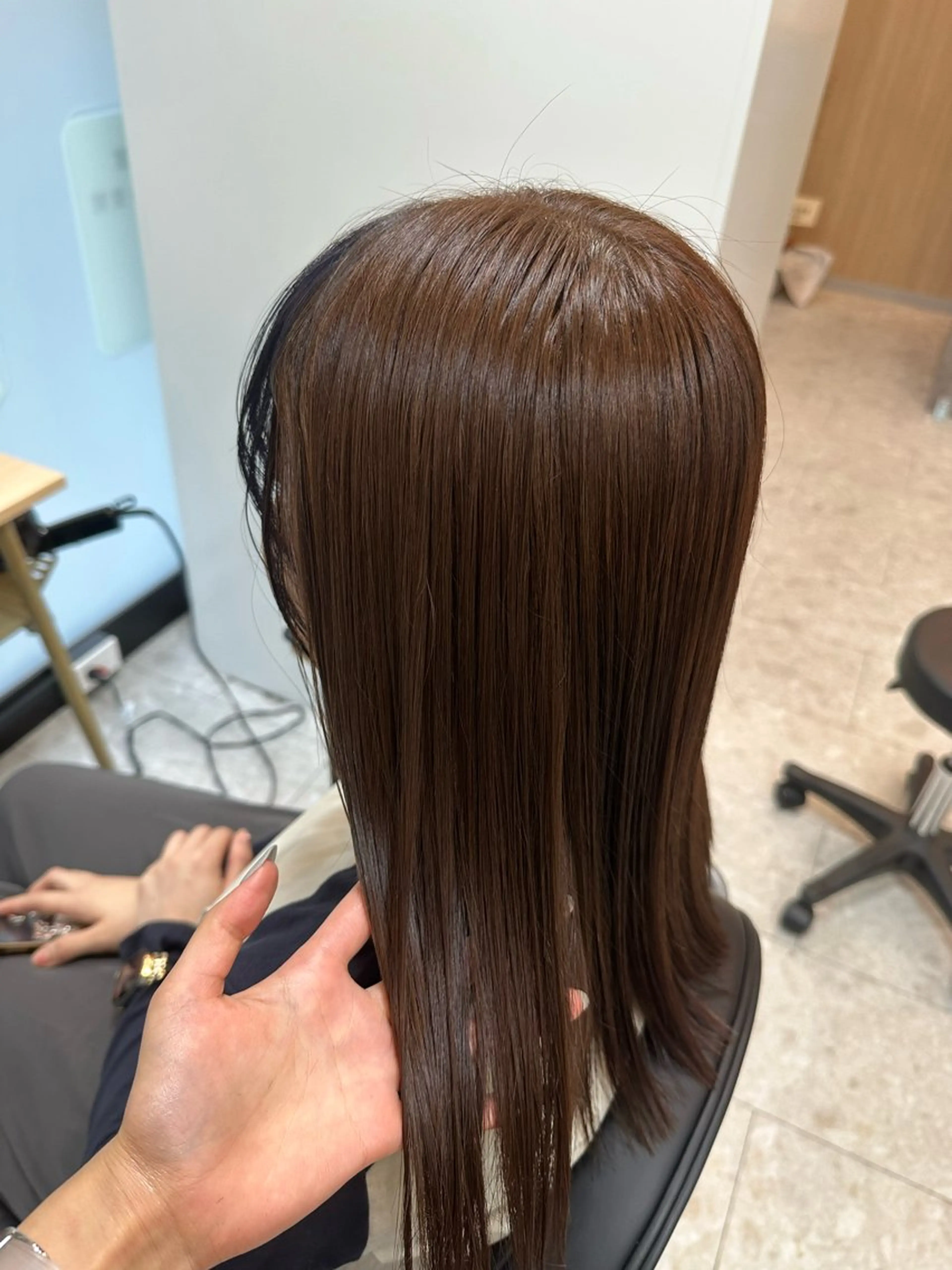 カラー TELAHAIR岡野 春奈のヘアスタイル