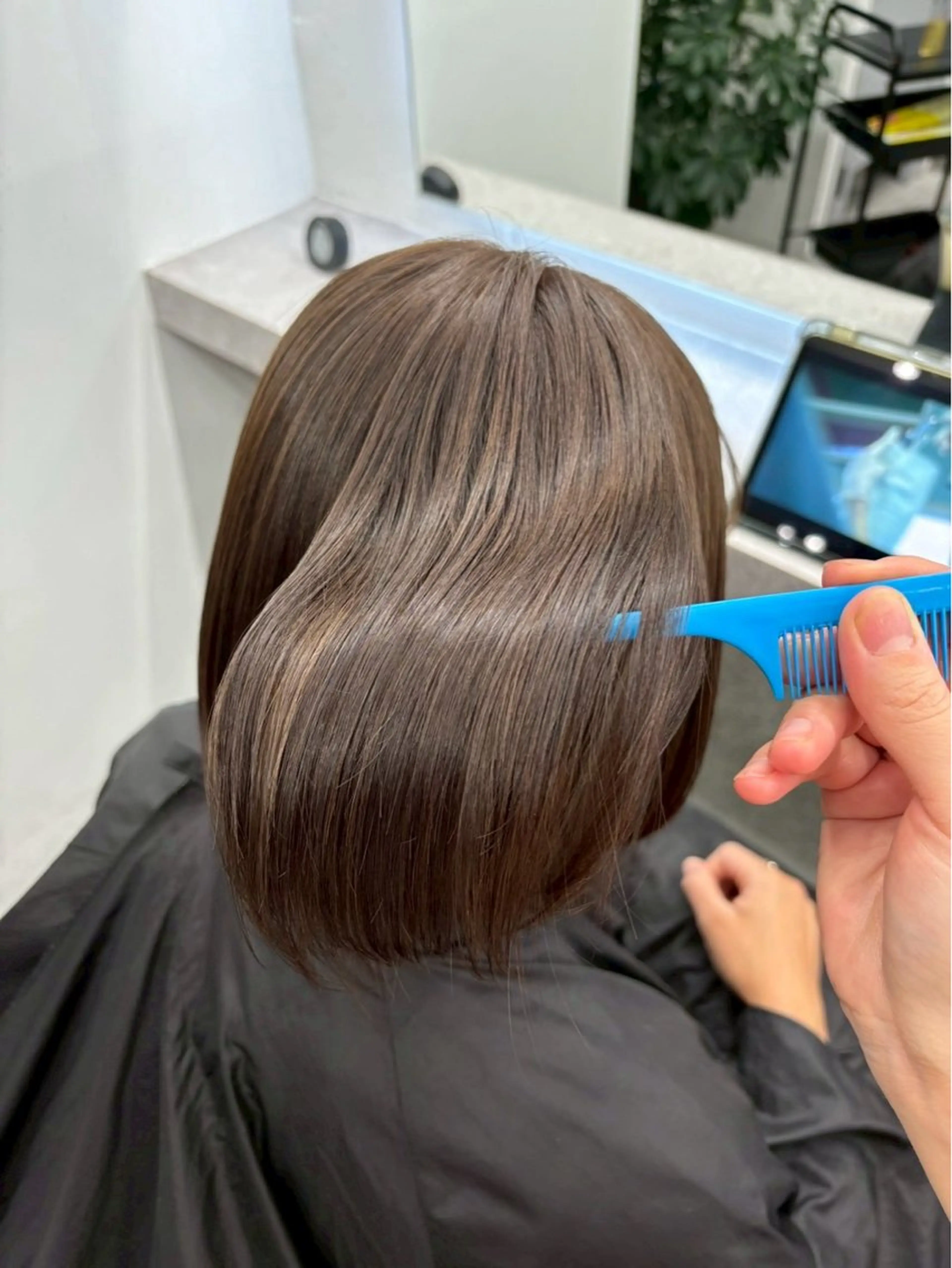 ミディアム カラー ブラウンカラー ハイトーン🪼派手髪 mahoのヘアスタイル