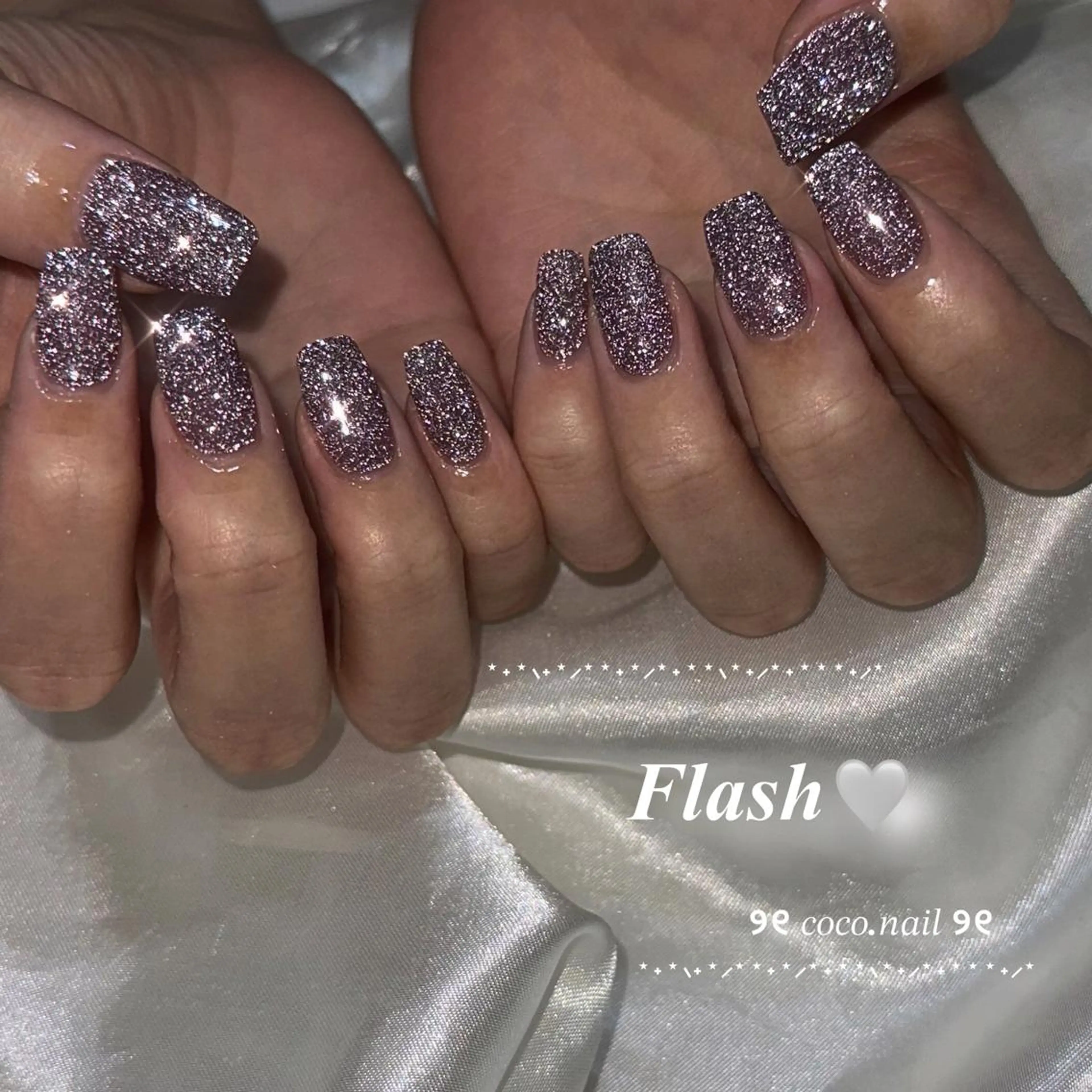 ネイル ハンドネイル フットネイル lili.nail y2k/長さ出しのネイルデザイン