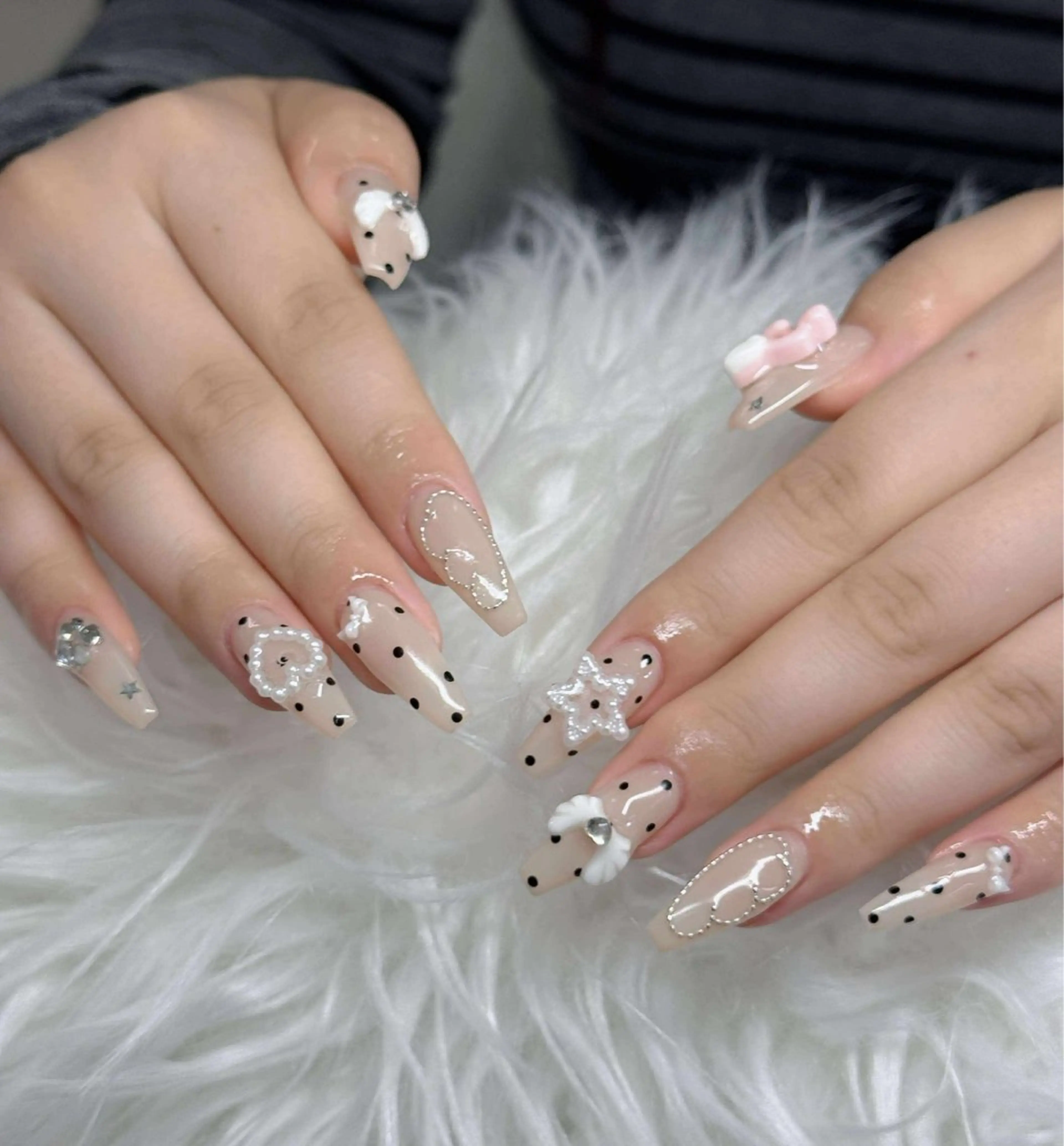 ネイル ハンドネイル ANH NAIL ゴテゴテ専門店💎のネイルデザイン