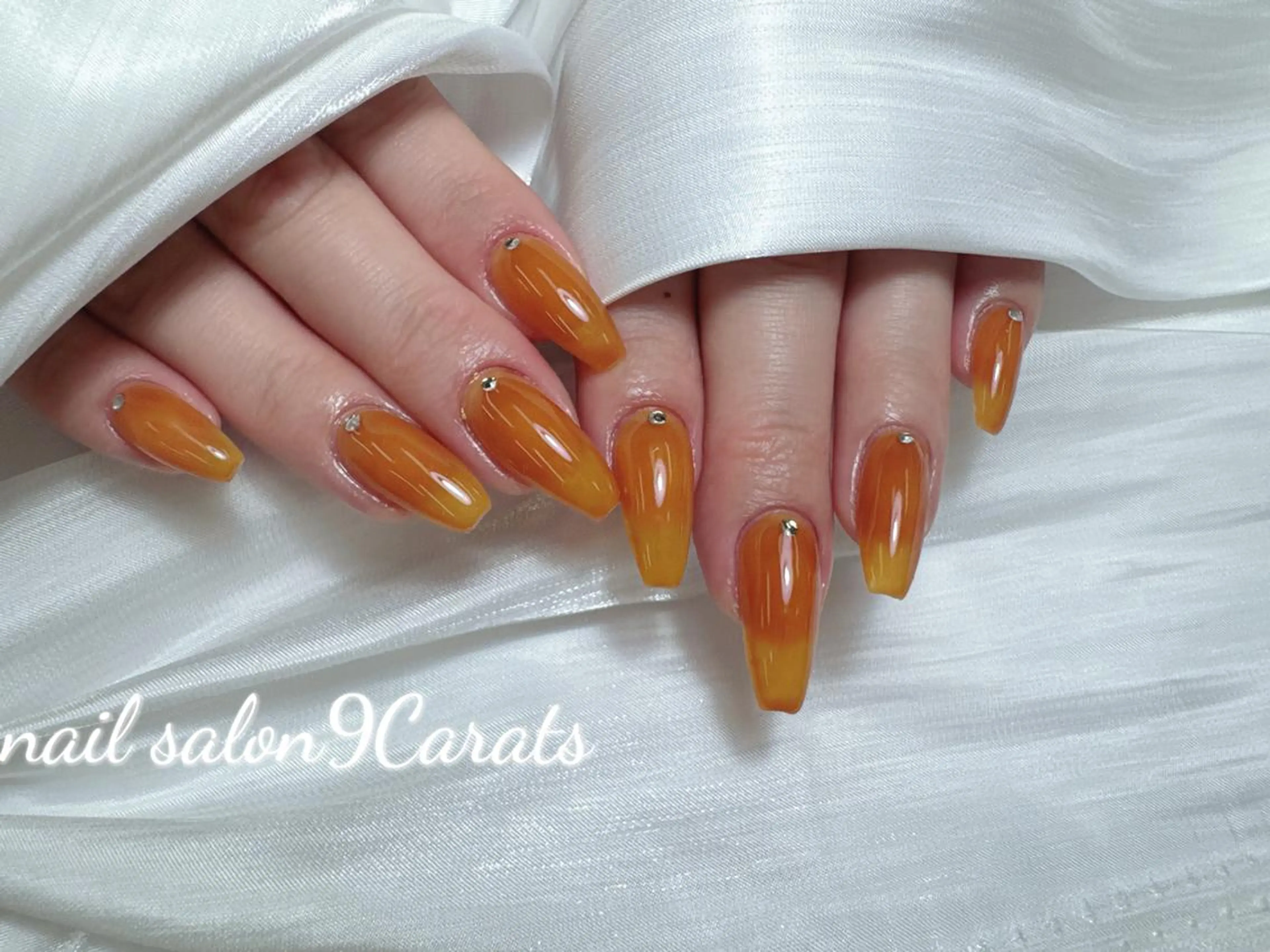 ネイル ネイルサロン 9Carats神田のネイルデザイン