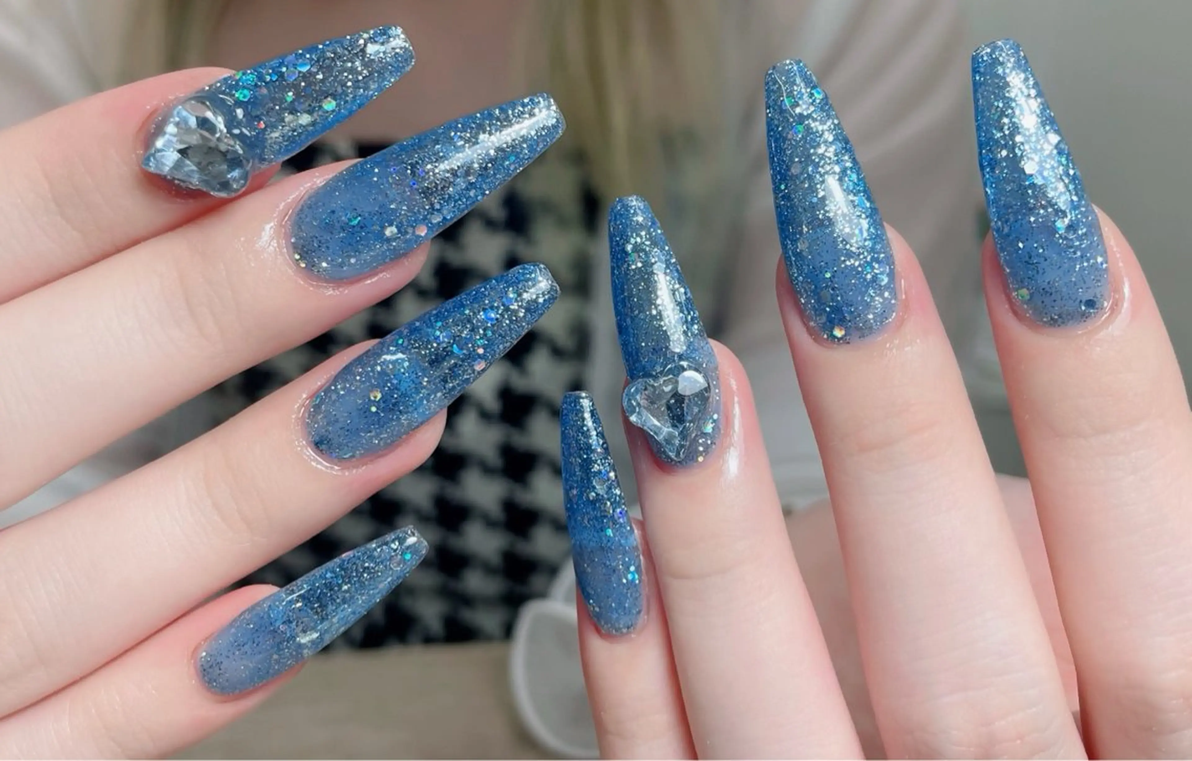 ネイル チークネイル 長さ出し フレンチネイル ジェルネイル ガーリー 中野駅から2分 MEO NAILのネイルデザイン