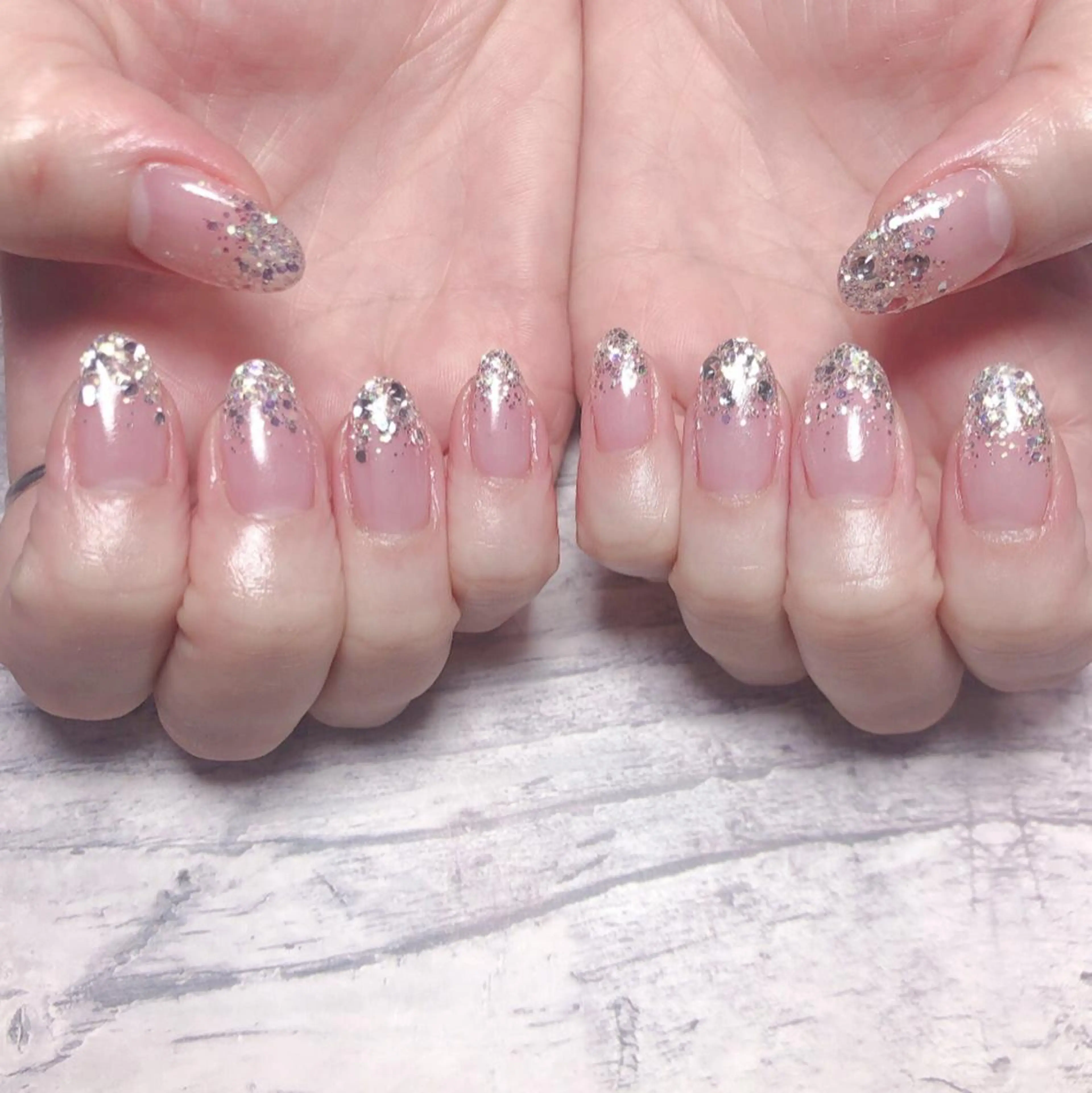 ネイル ストーンネイル DollyGirl KYOKOのネイルデザイン