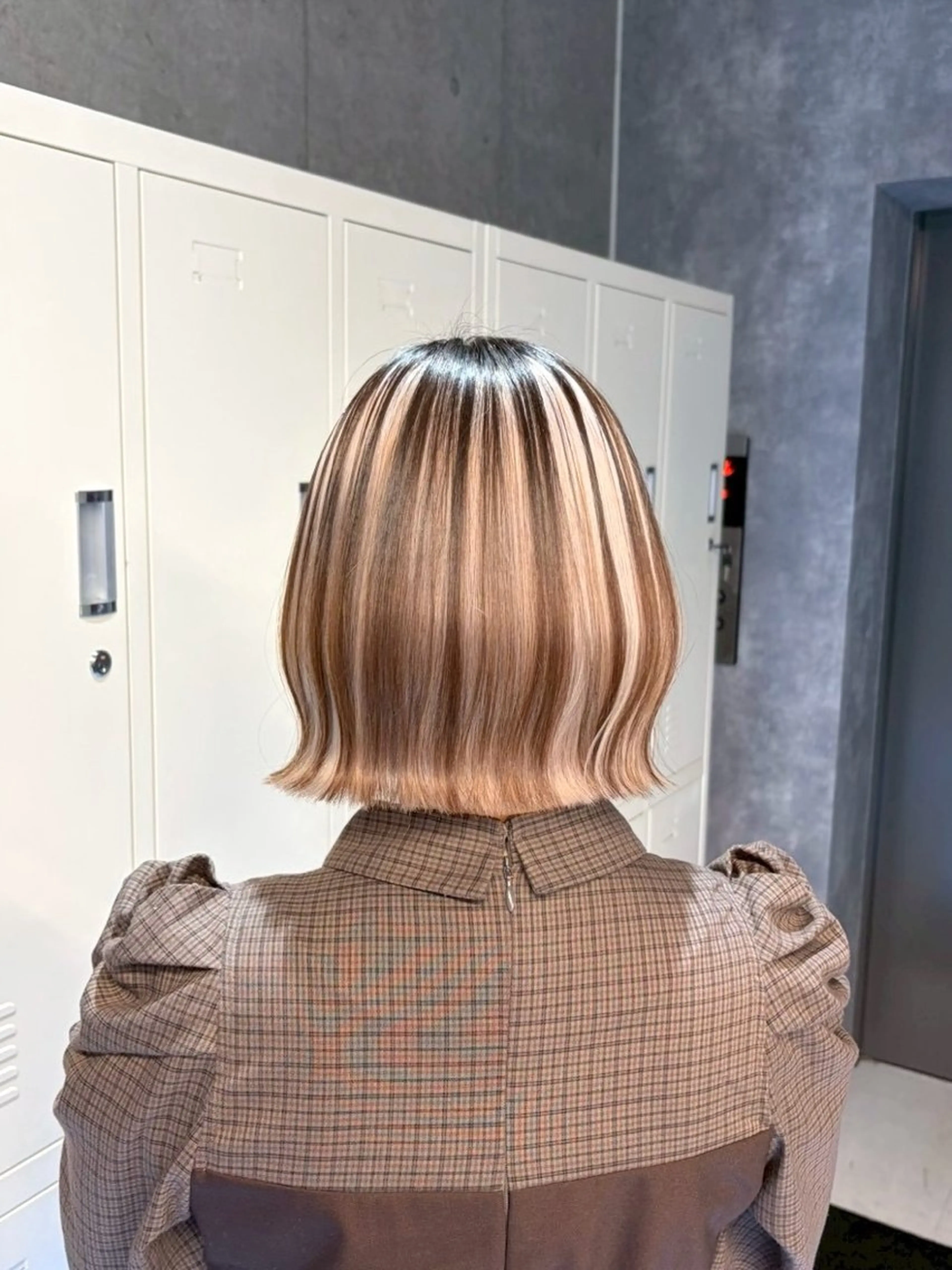 カラー 🦋ハイトーン×ア レンジ💫Leenaのヘアスタイル
