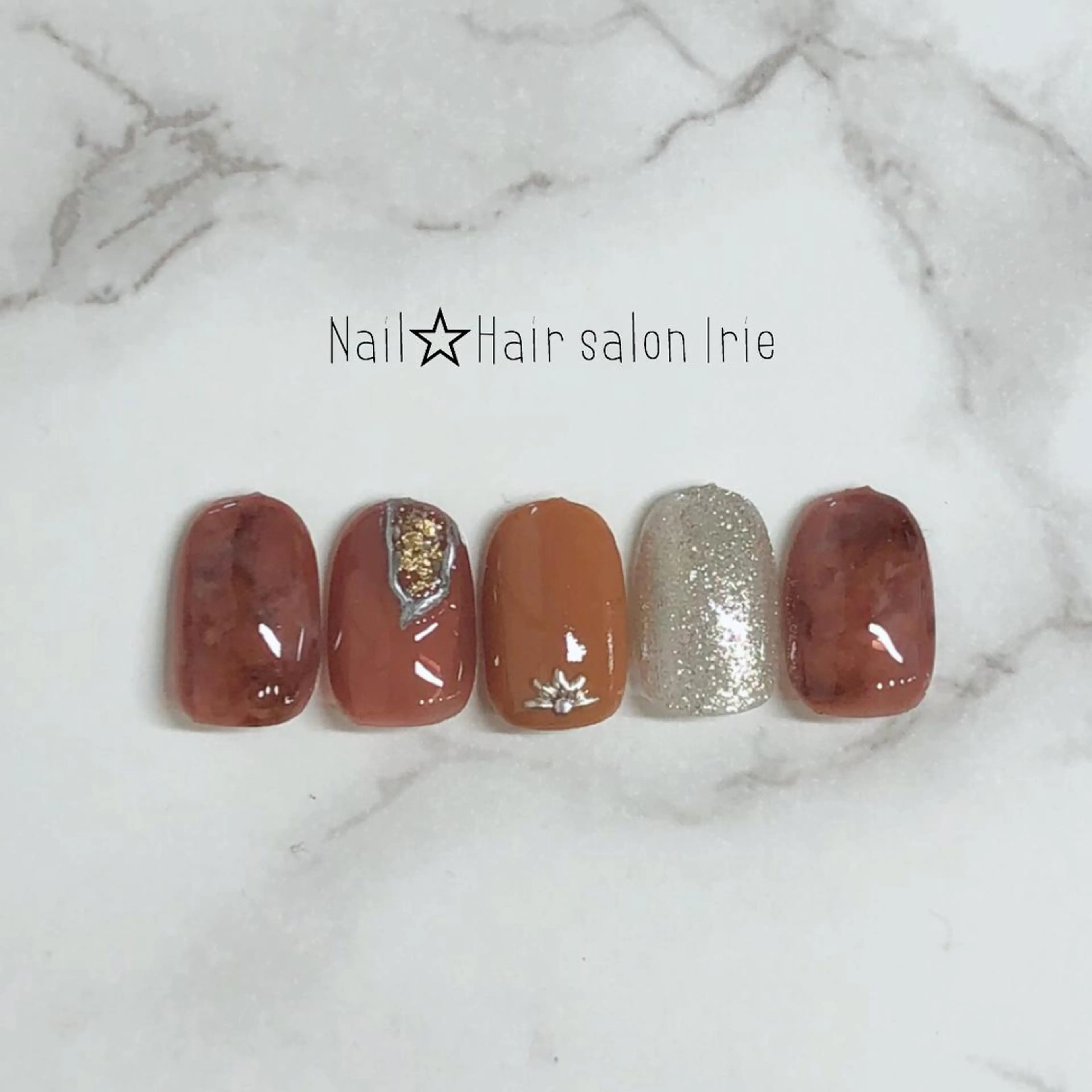 ネイル Hair salon Irie所属・與儀 知佳のネイルデザイン