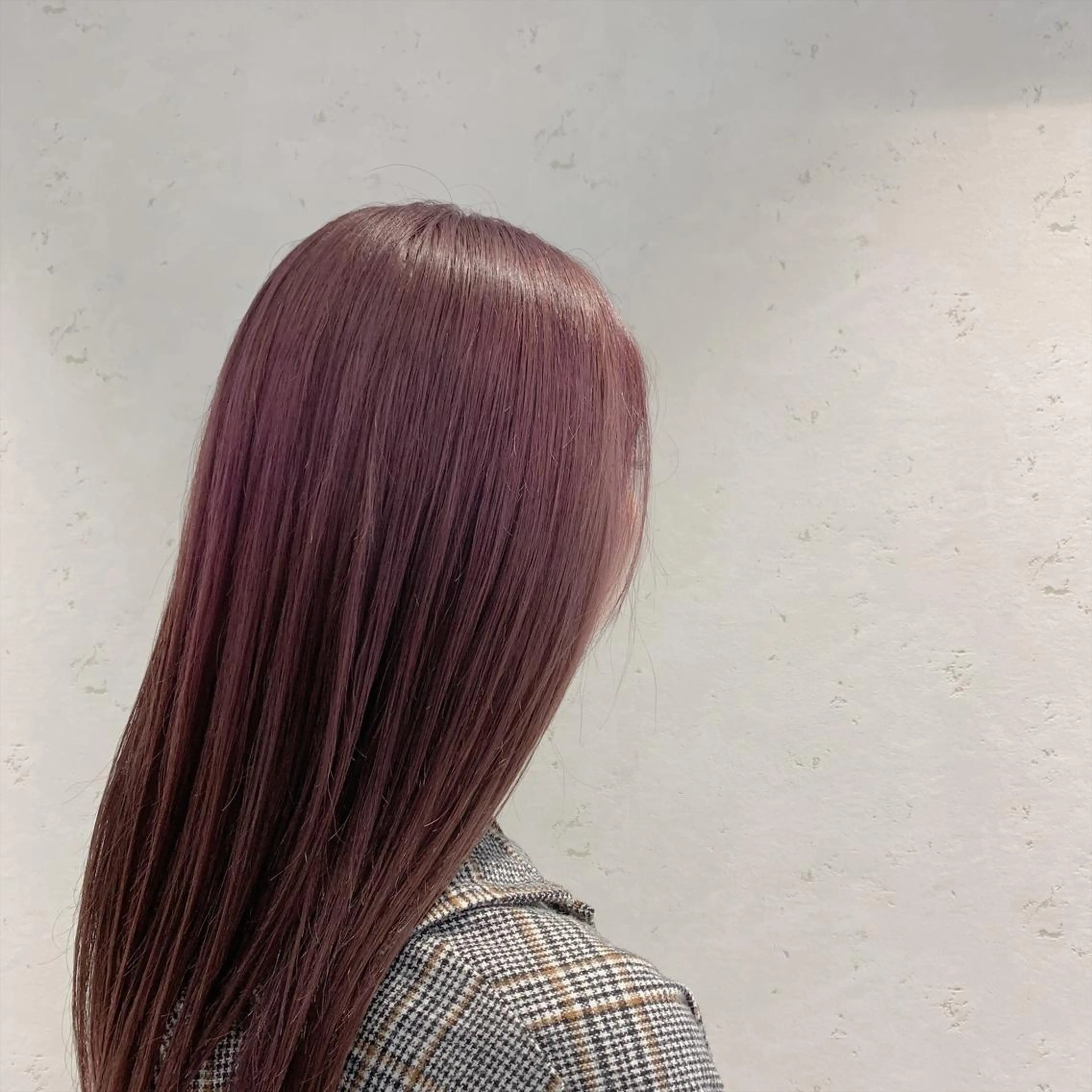 ロング カラー 外山 実咲のヘアスタイル