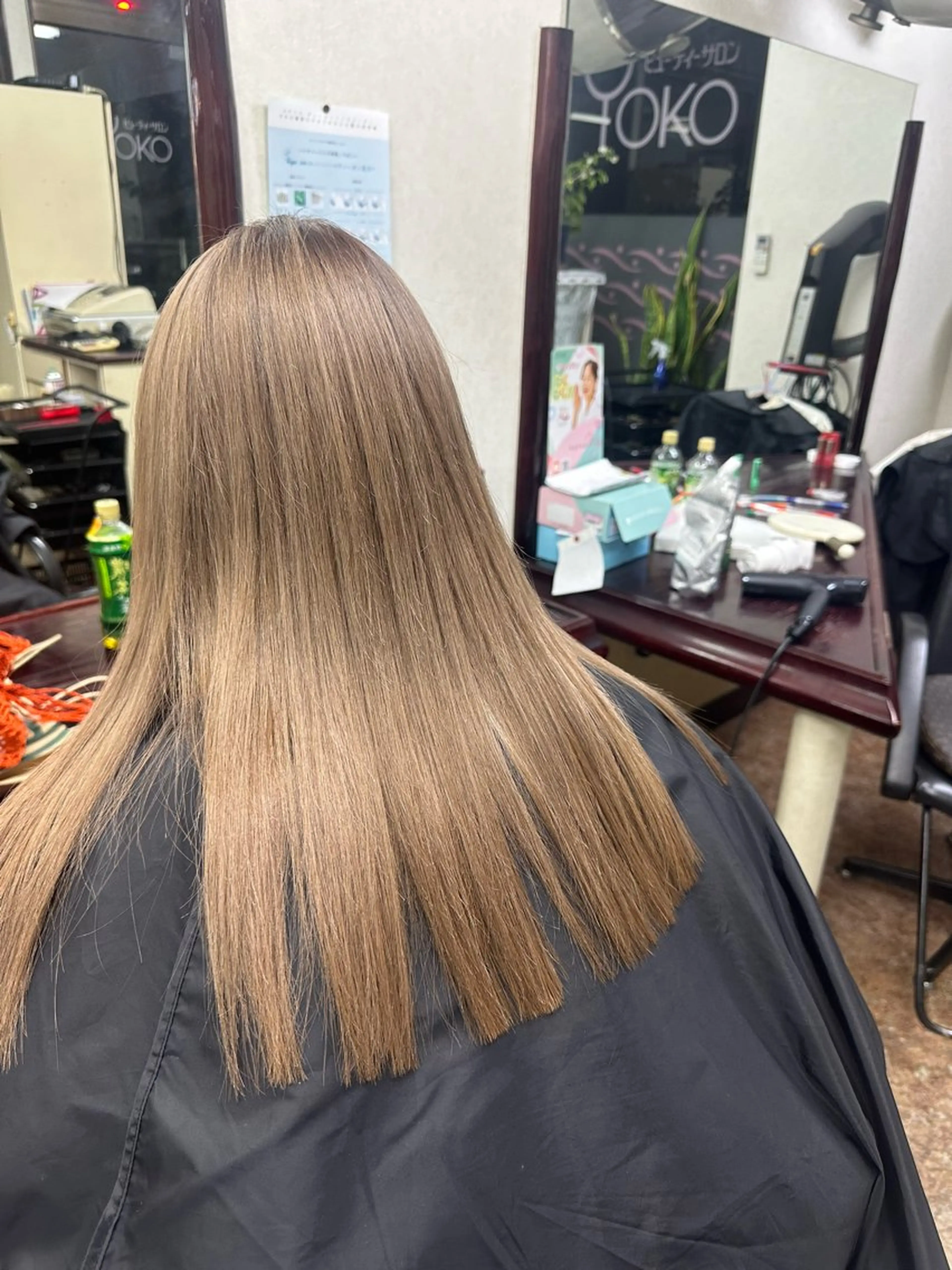 ロング カラー ベージュカラー ブリーチ ハイトーンカラー 後藤 弓佳のヘアスタイル