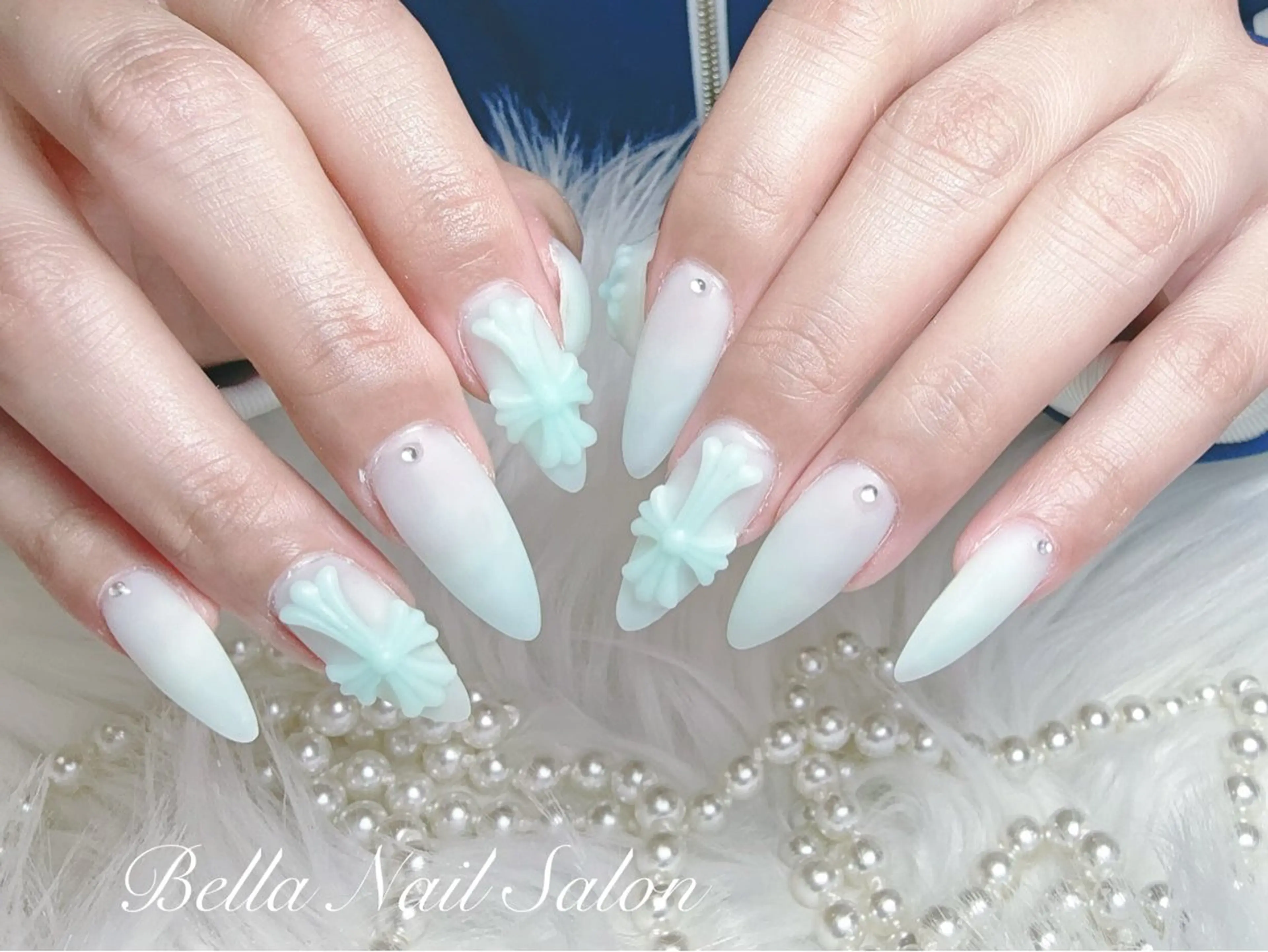 ネイル ハンドネイル Bella Nail Salonパラジェルのネイルデザイン
