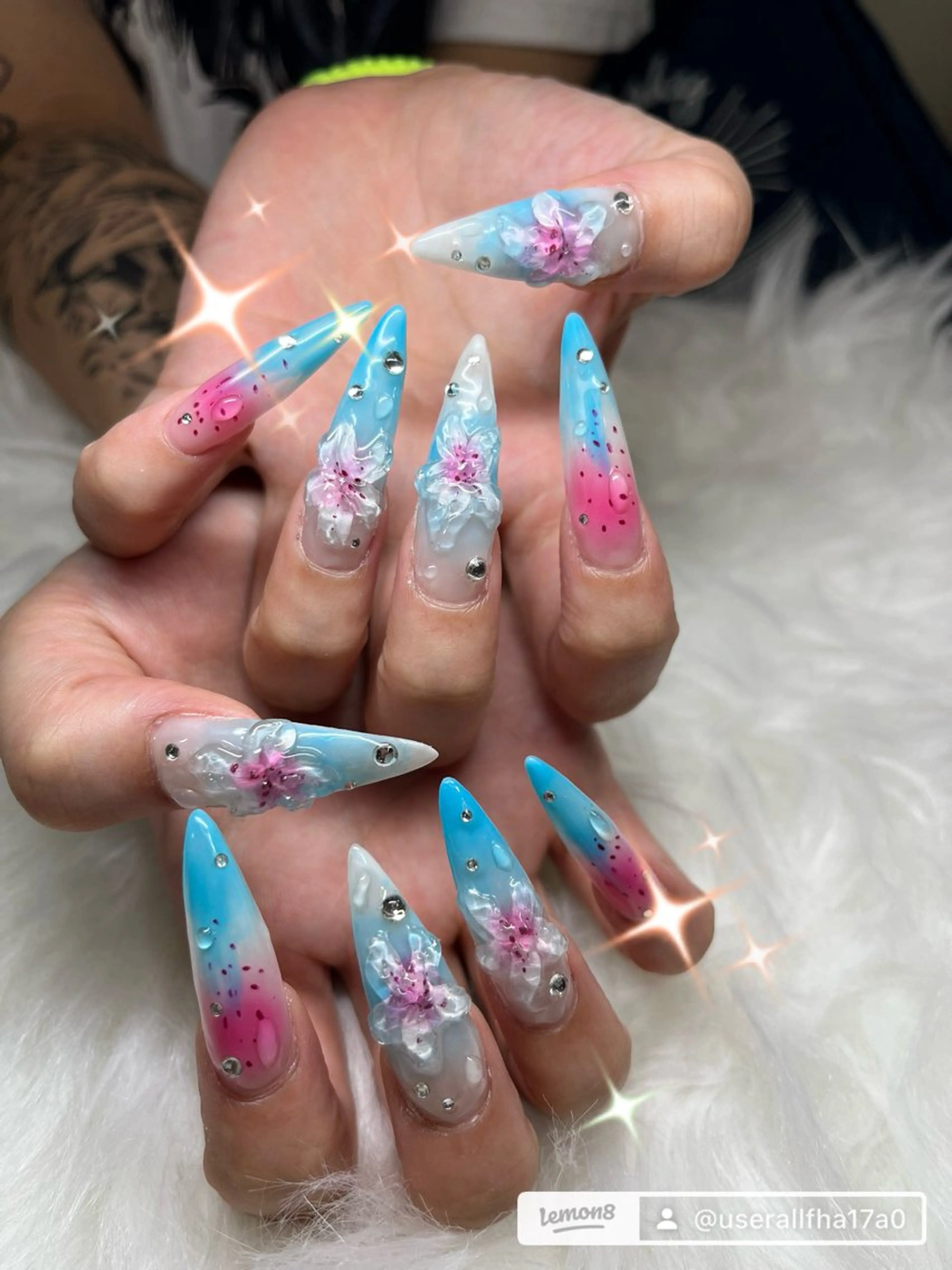 ネイル YOLO NAILのネイルデザイン