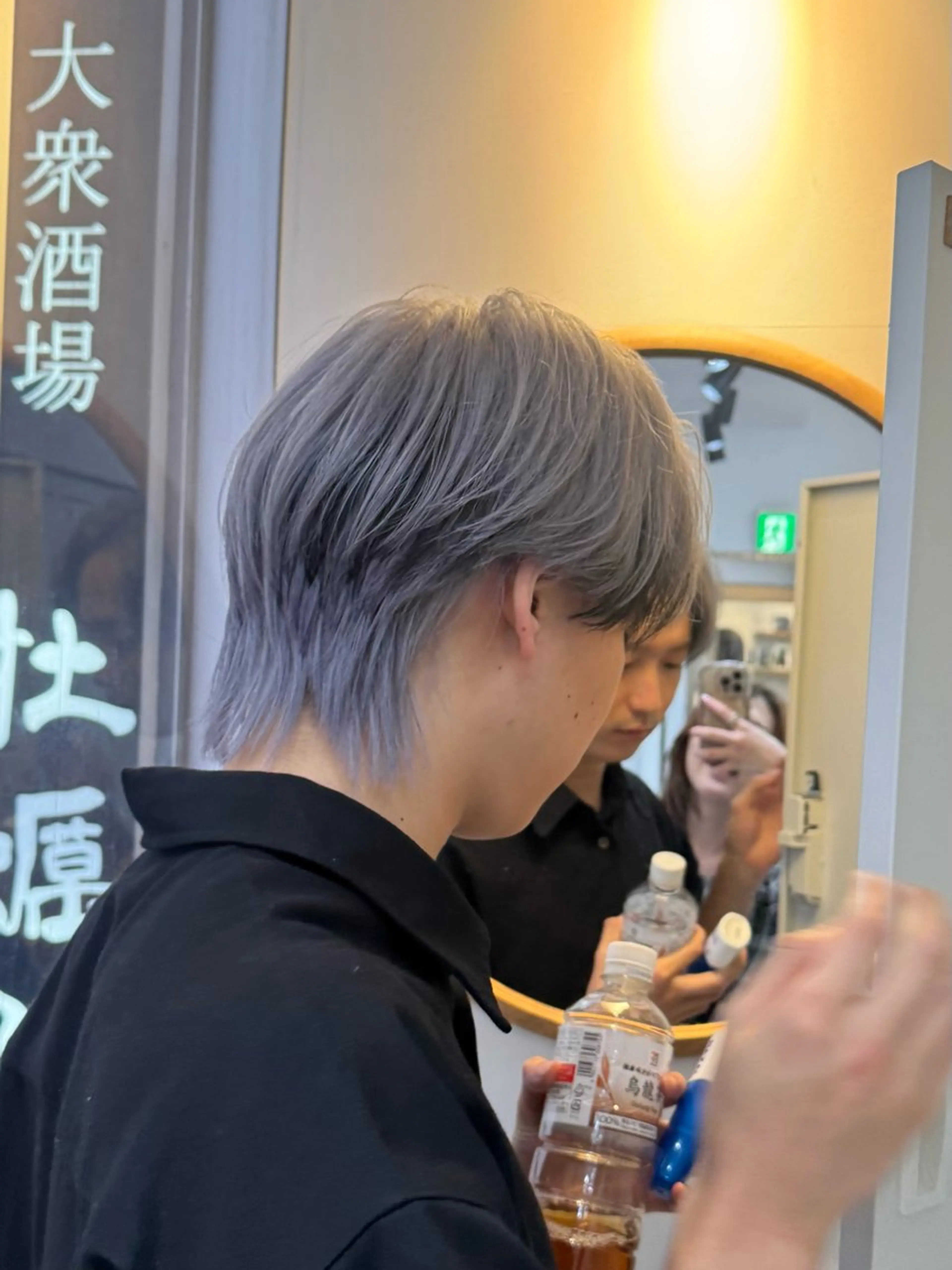 ミディアム カラー メンズ 黒髪 デザインカラー シルバー ヘアカラー トリートメント 新宿 似合わせカラー HINAのヘアスタイル
