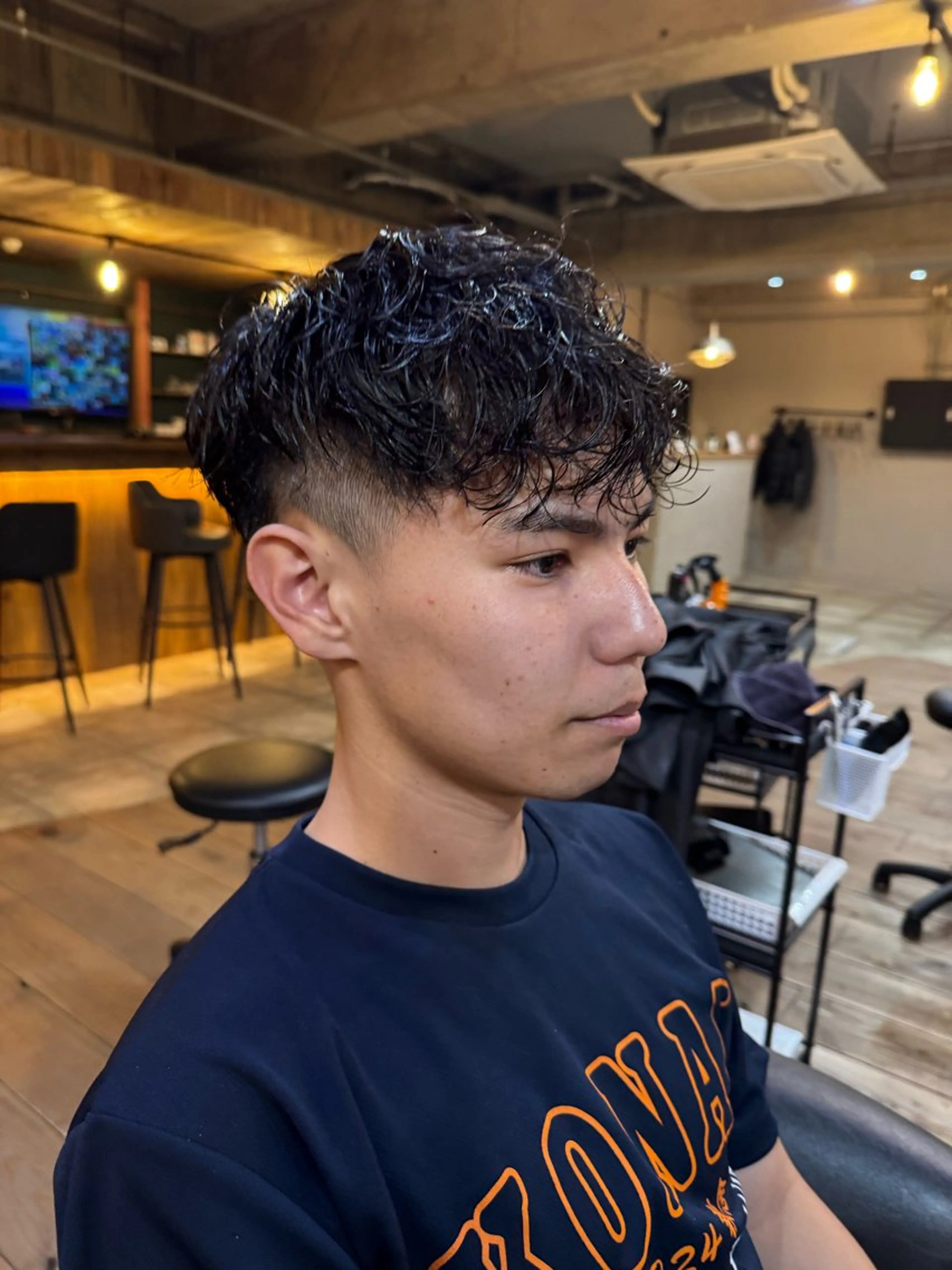 ショート メンズ メンズパーマ スペインカール メンズ/マッシュ センターパート/悠羽のヘアスタイル