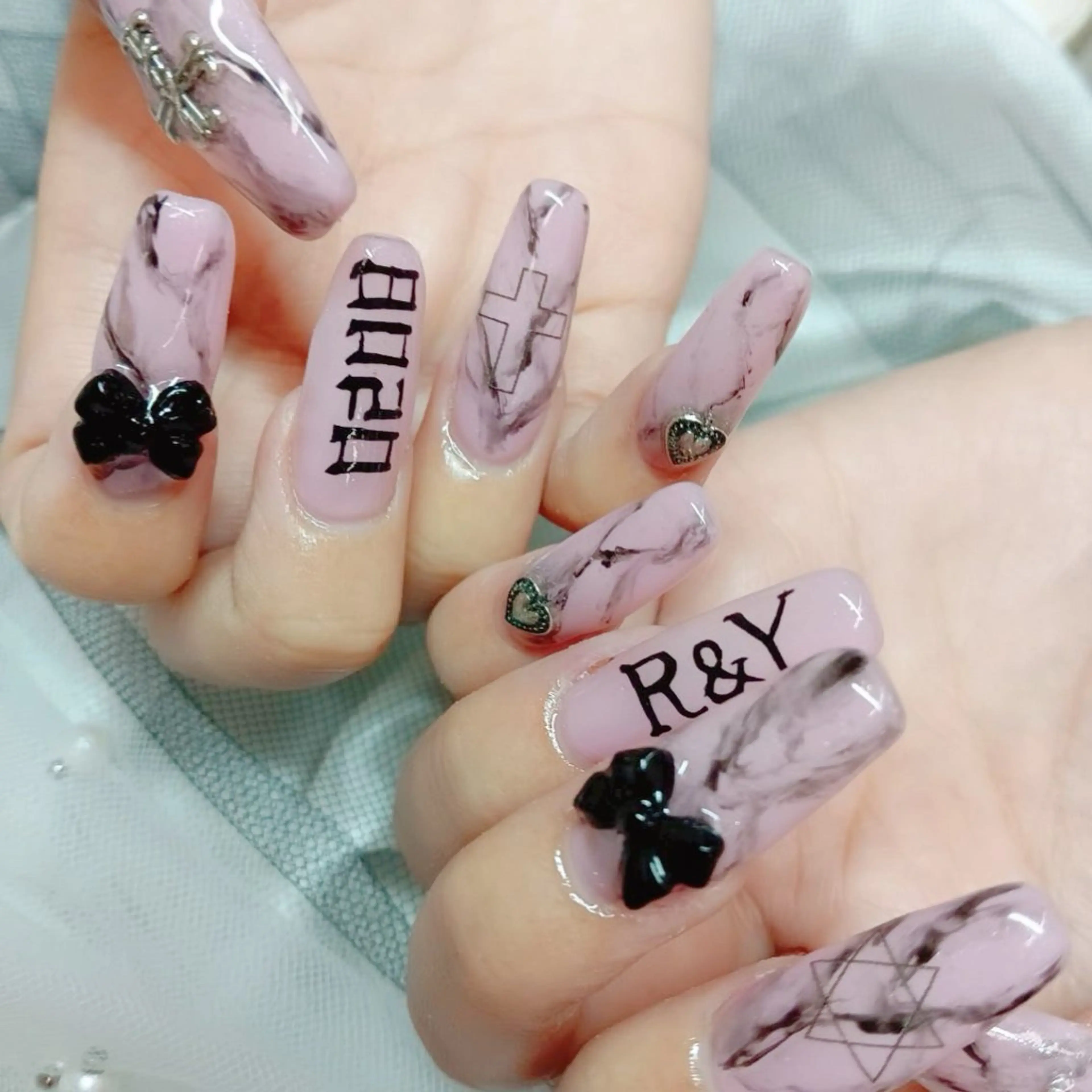 ネイル 柘植 祐子のネイルデザイン