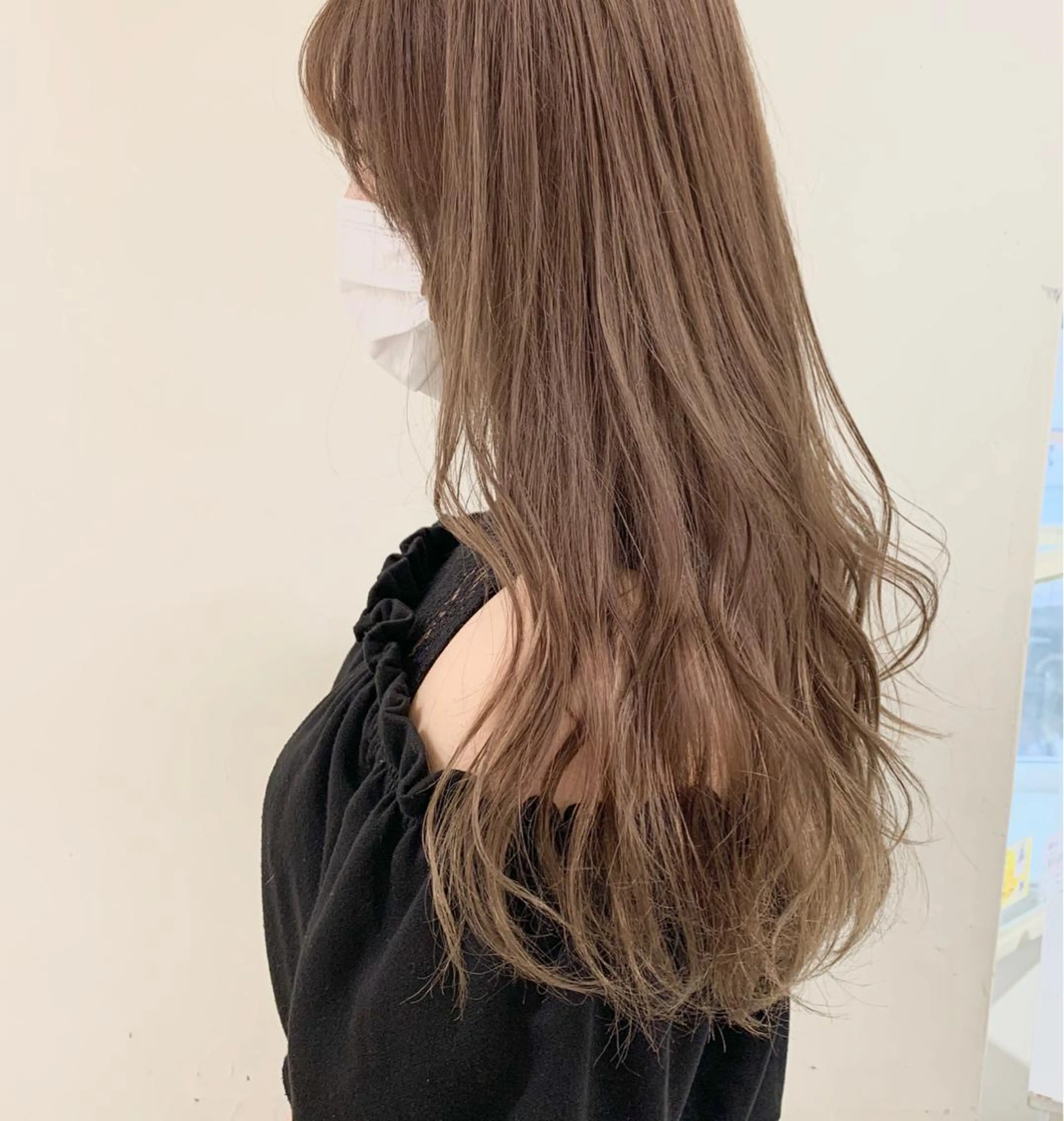 カラー ベージュカラー ミルクティーベージュ 窪田 椋介のヘアスタイル