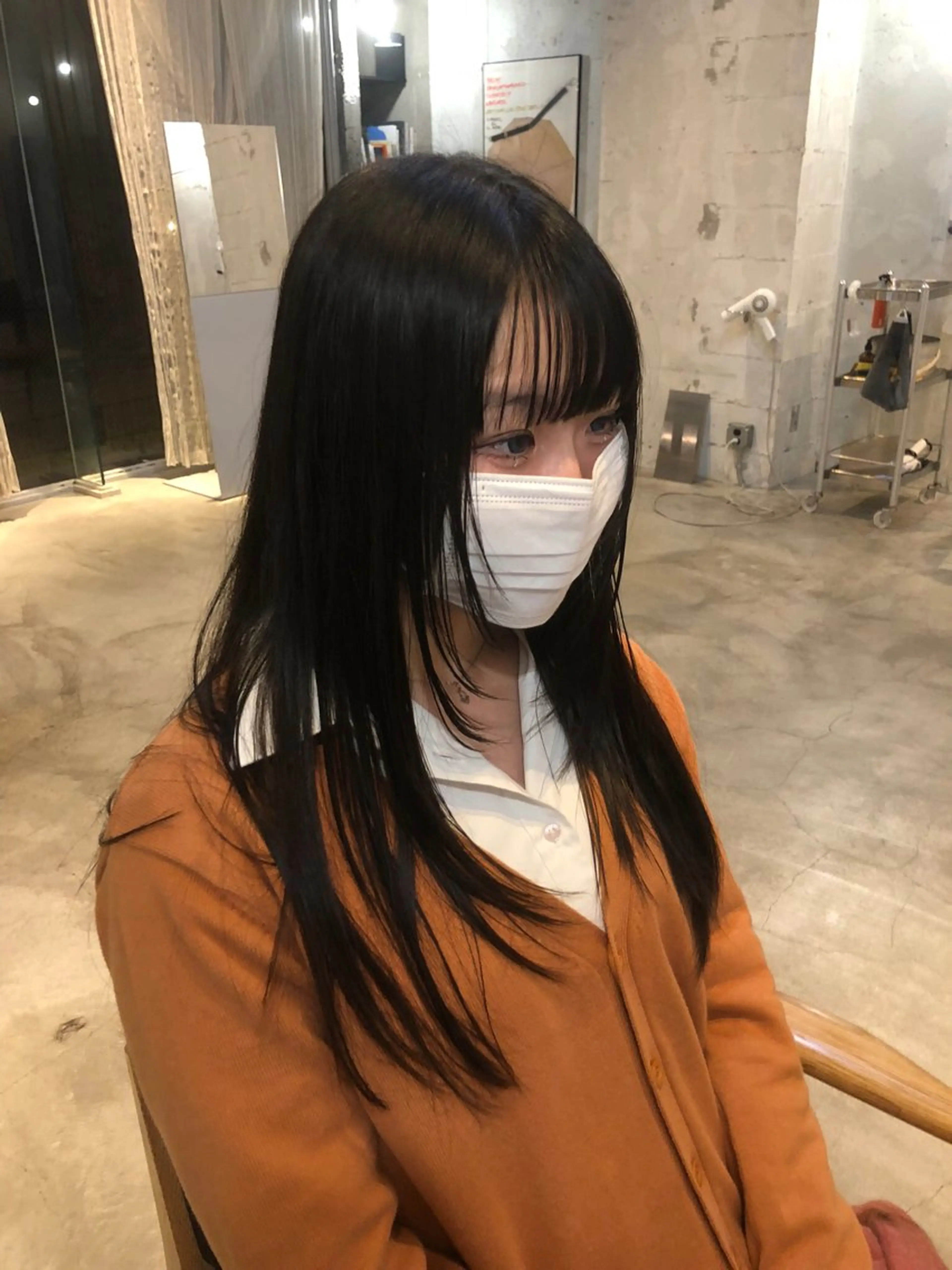 ロング 顔まわりレイヤー レイヤーカット 竹内 絢香のヘアスタイル