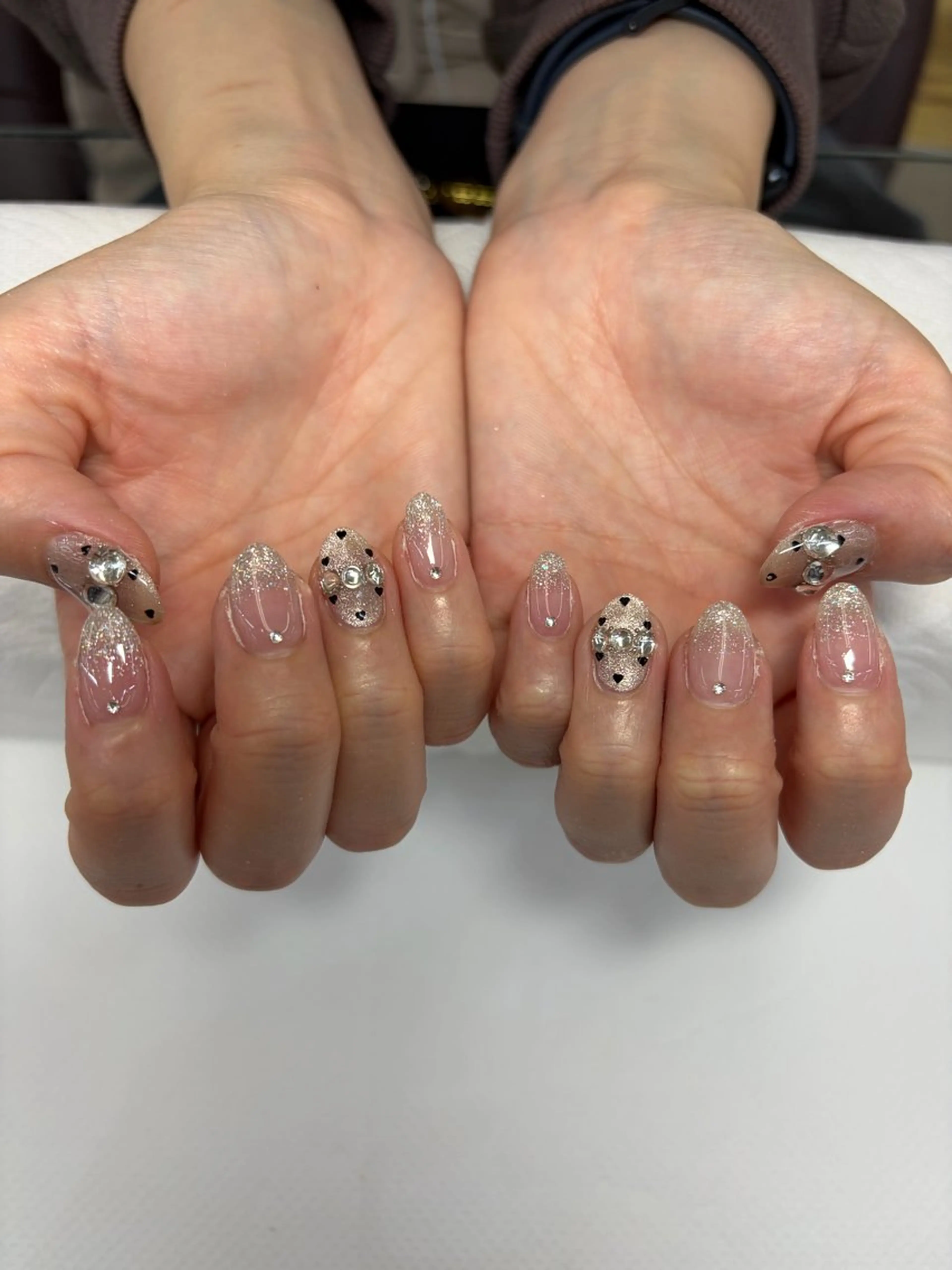 ネイル ⠀ m.tのネイルデザイン