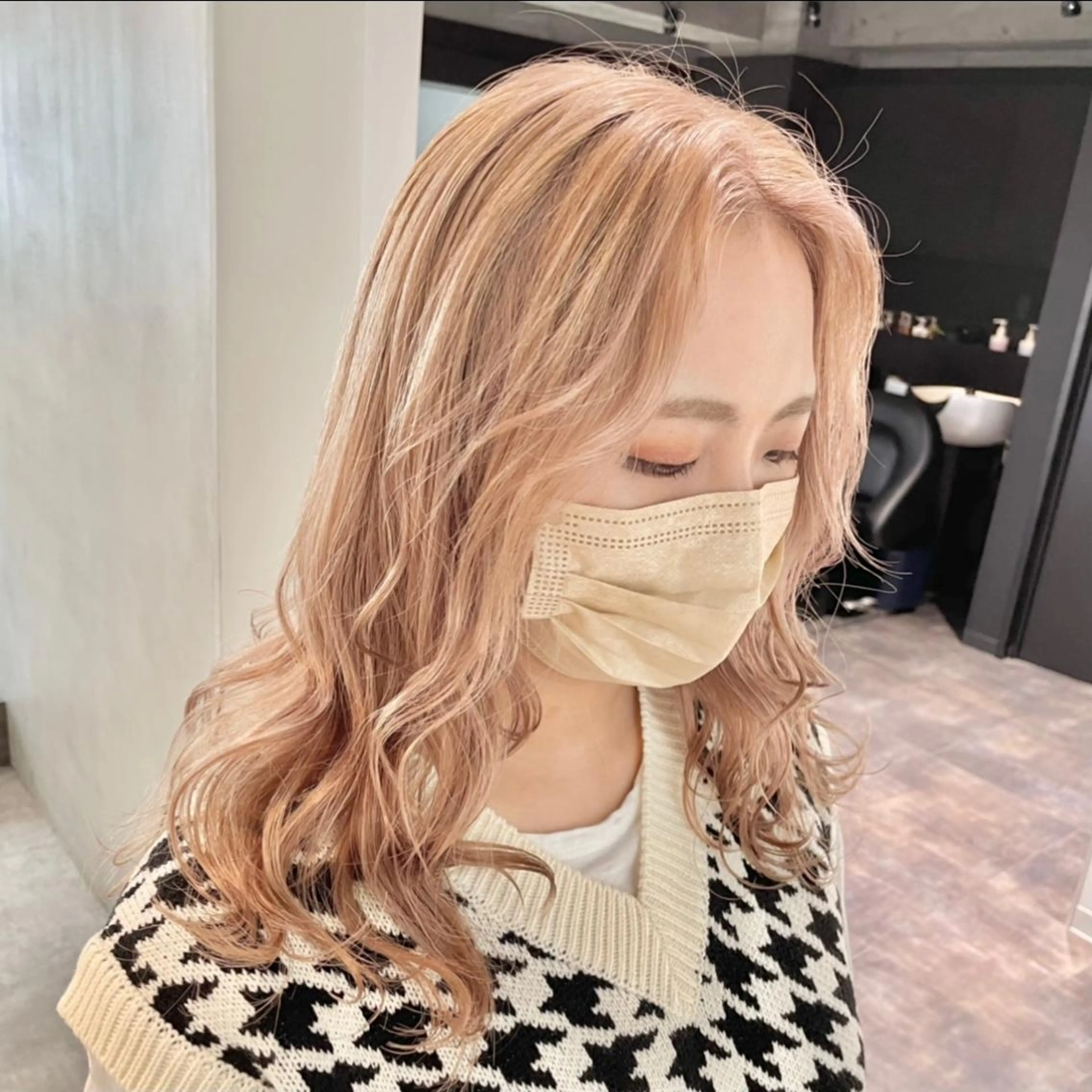 ロング カラー ハイトーンカラー ヘアカラー トリートメント MiL所属・✨ハイトーン✨ 濱田知孝のヘアスタイル