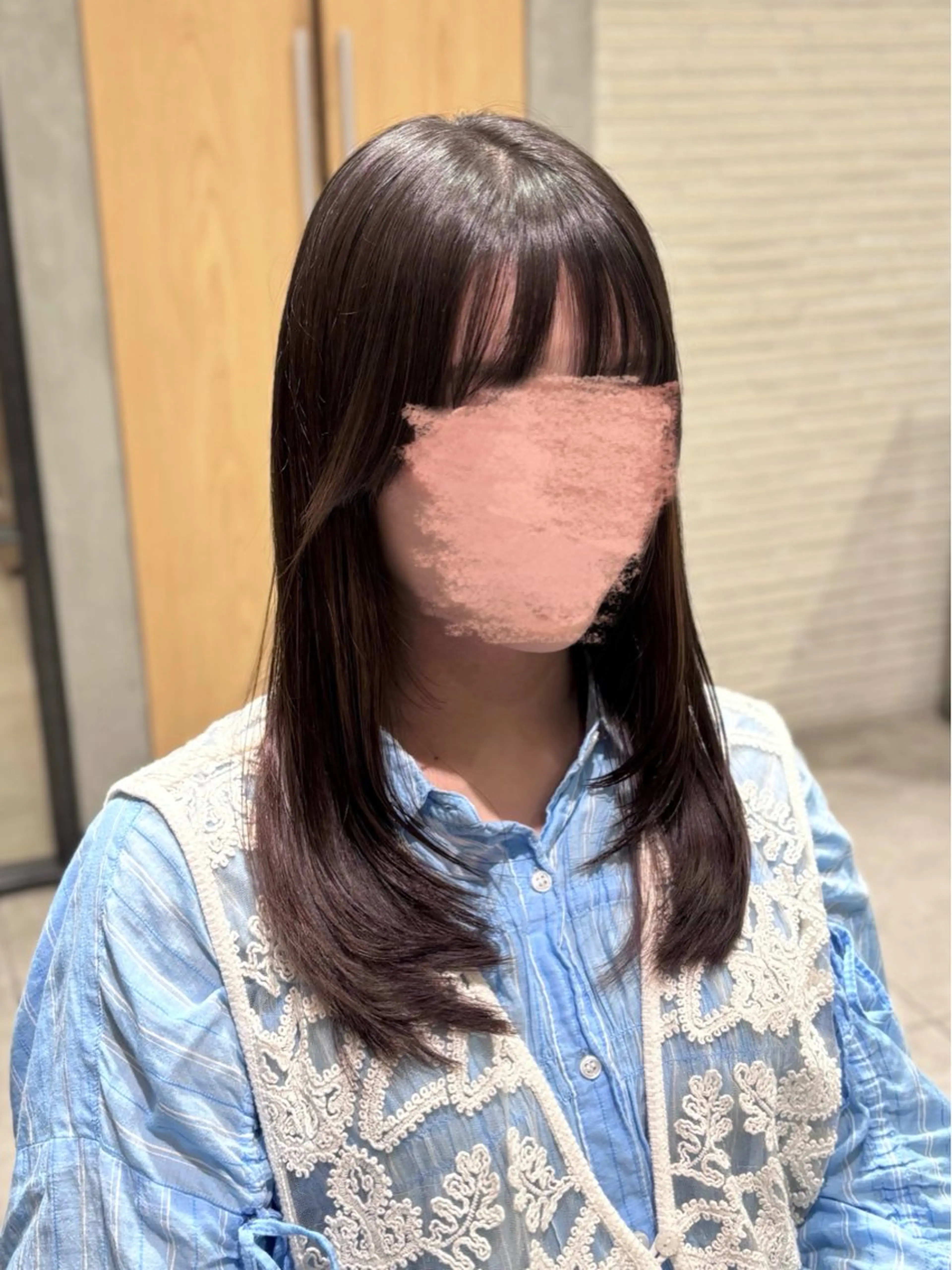 ロング 顔まわりレイヤー 顔周りカット レイヤーカット 新谷 春日のヘアスタイル