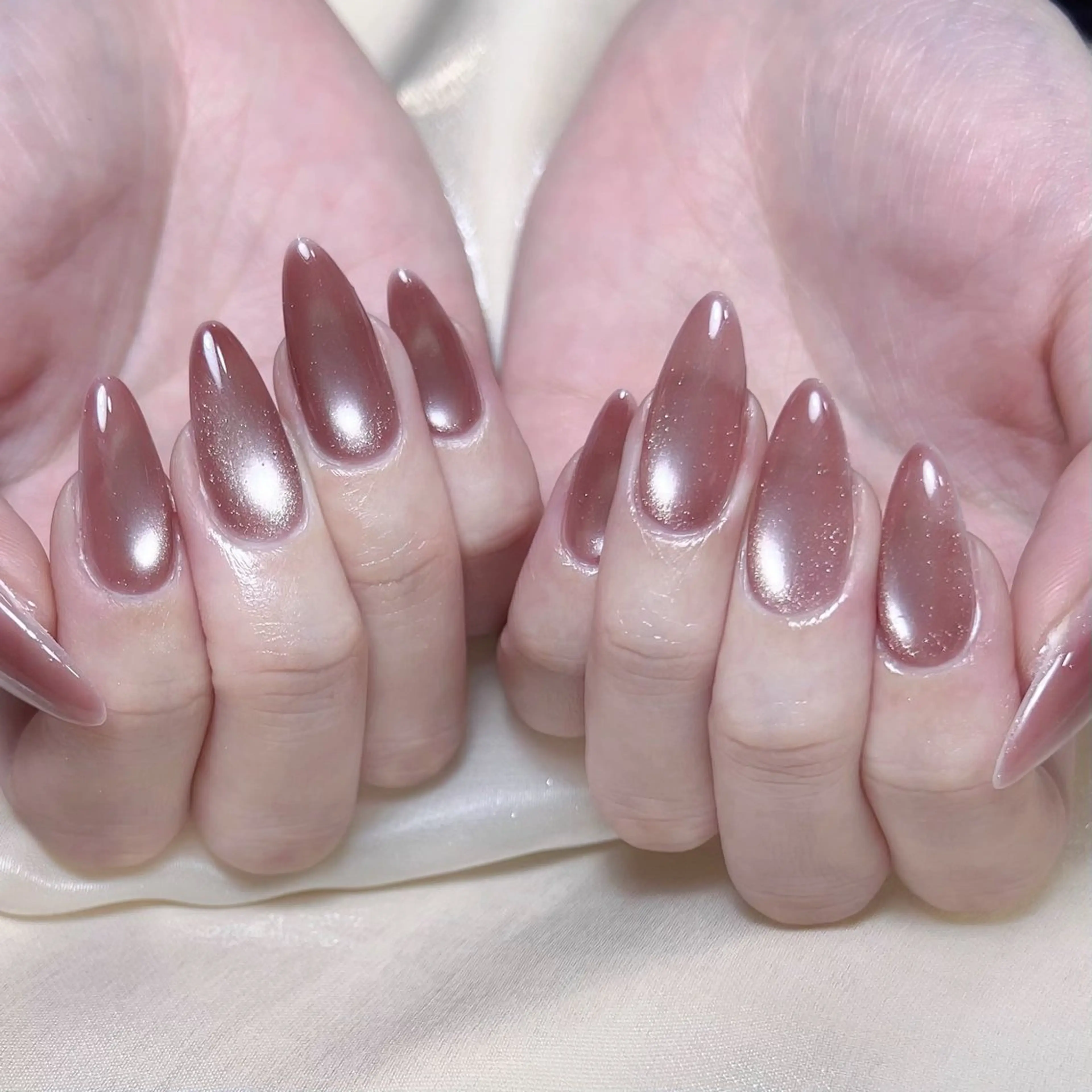 メンズ ネイル メンズ韓国風 アートネイル オーロラネイル ガーリー キラキラネイル ハンドネイル Nail salon 木にいるのネイルデザイン