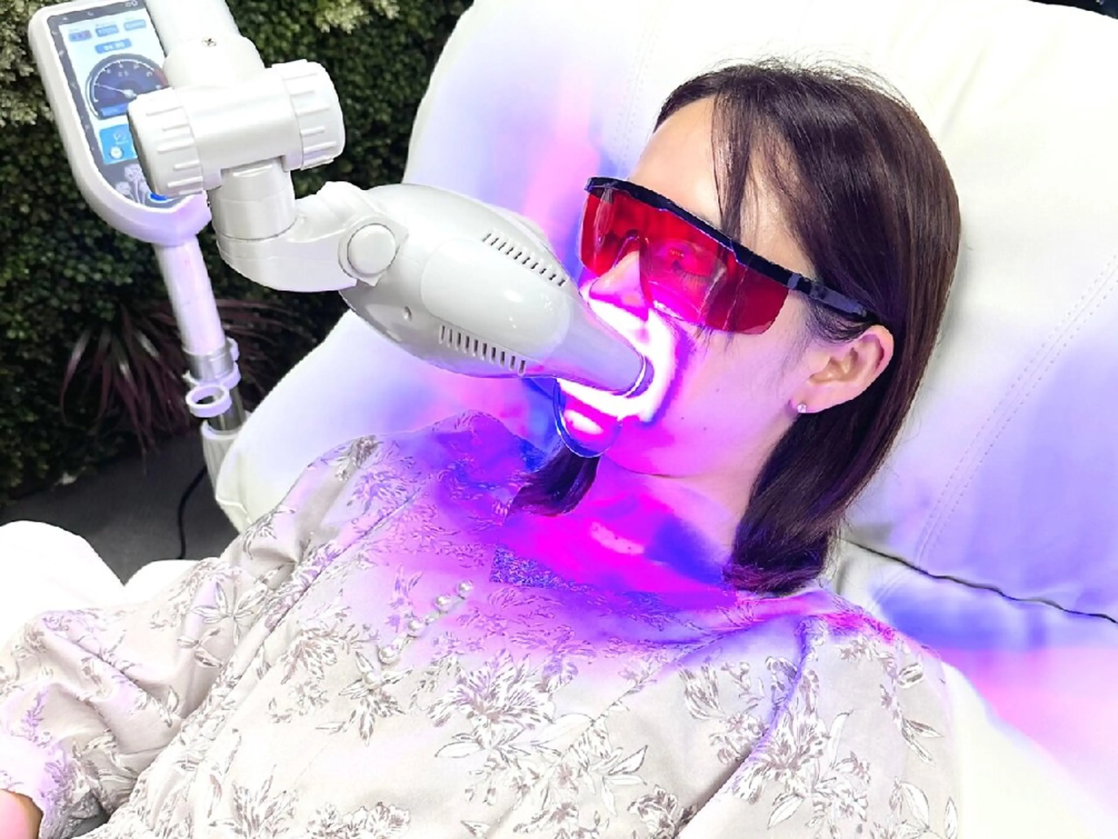 セルフホワイトニングを始めたい方にオススメ◎セルフホワイトニング 30分照射の写真