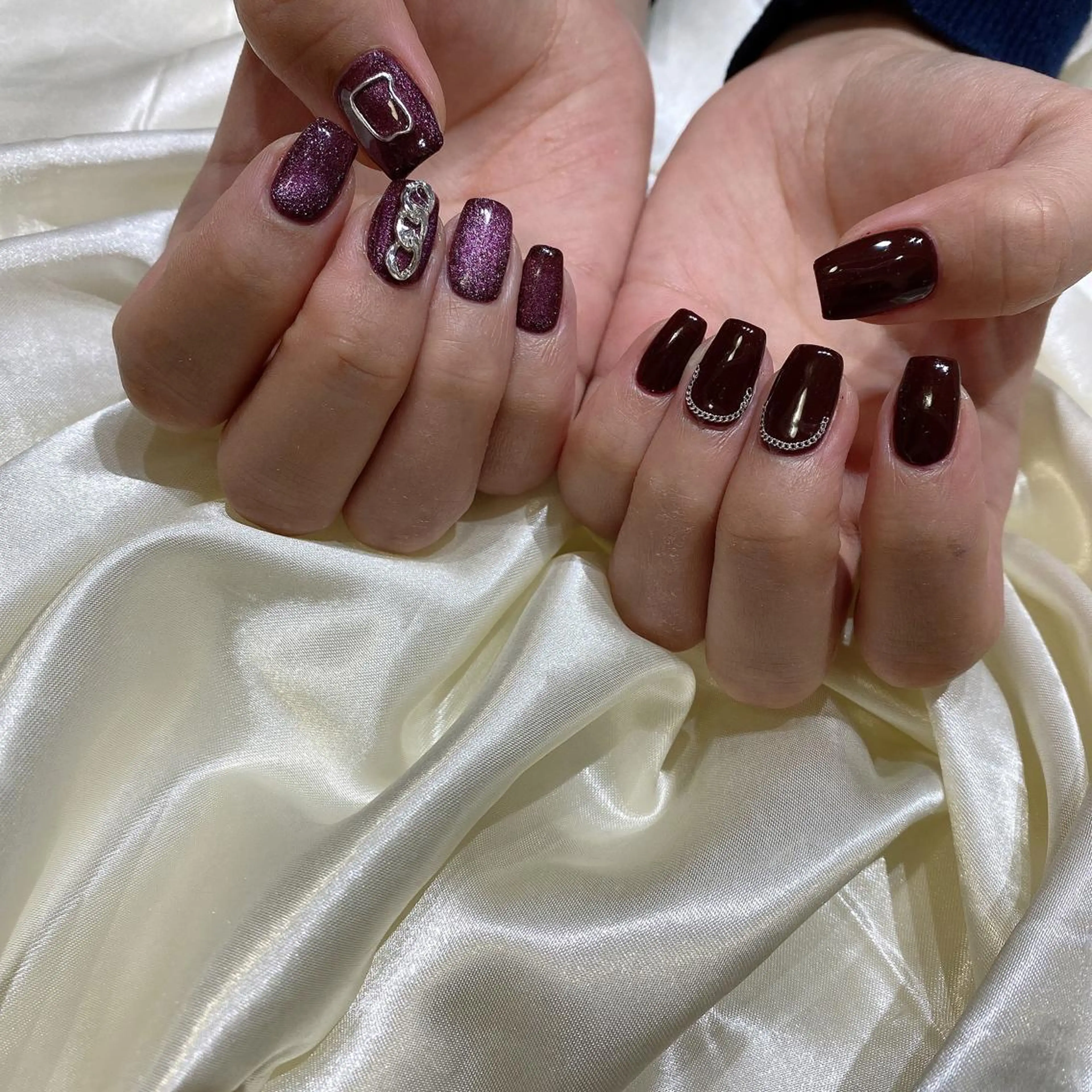 ネイル ジェルネイル マグネットネイル ハンドネイル 西岡 杏のネイルデザイン