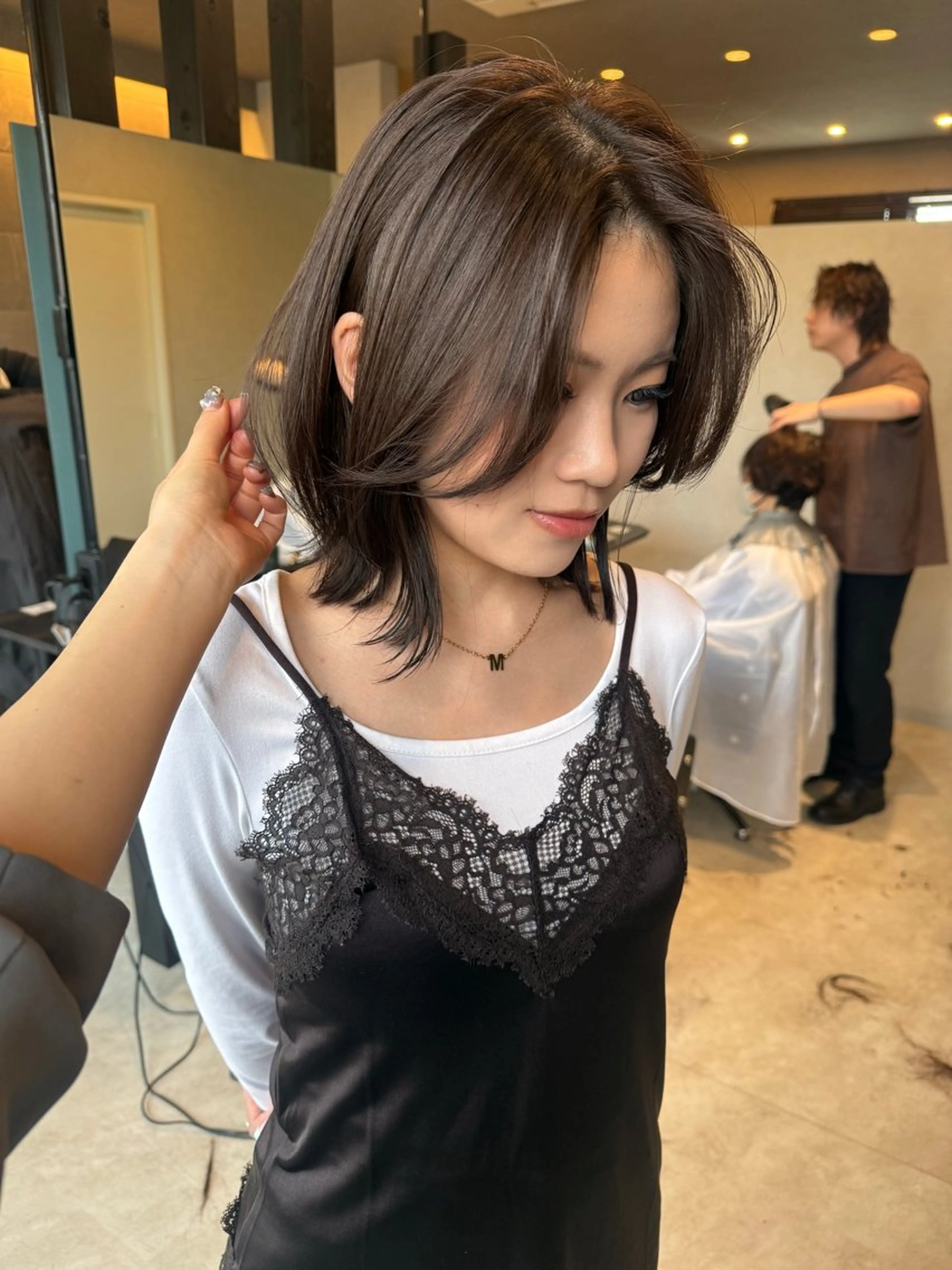 ミディアム カラー レイヤーカット カット ヘアカラー トリートメント 透明カラー/レイヤー misaki °＊のヘアスタイル