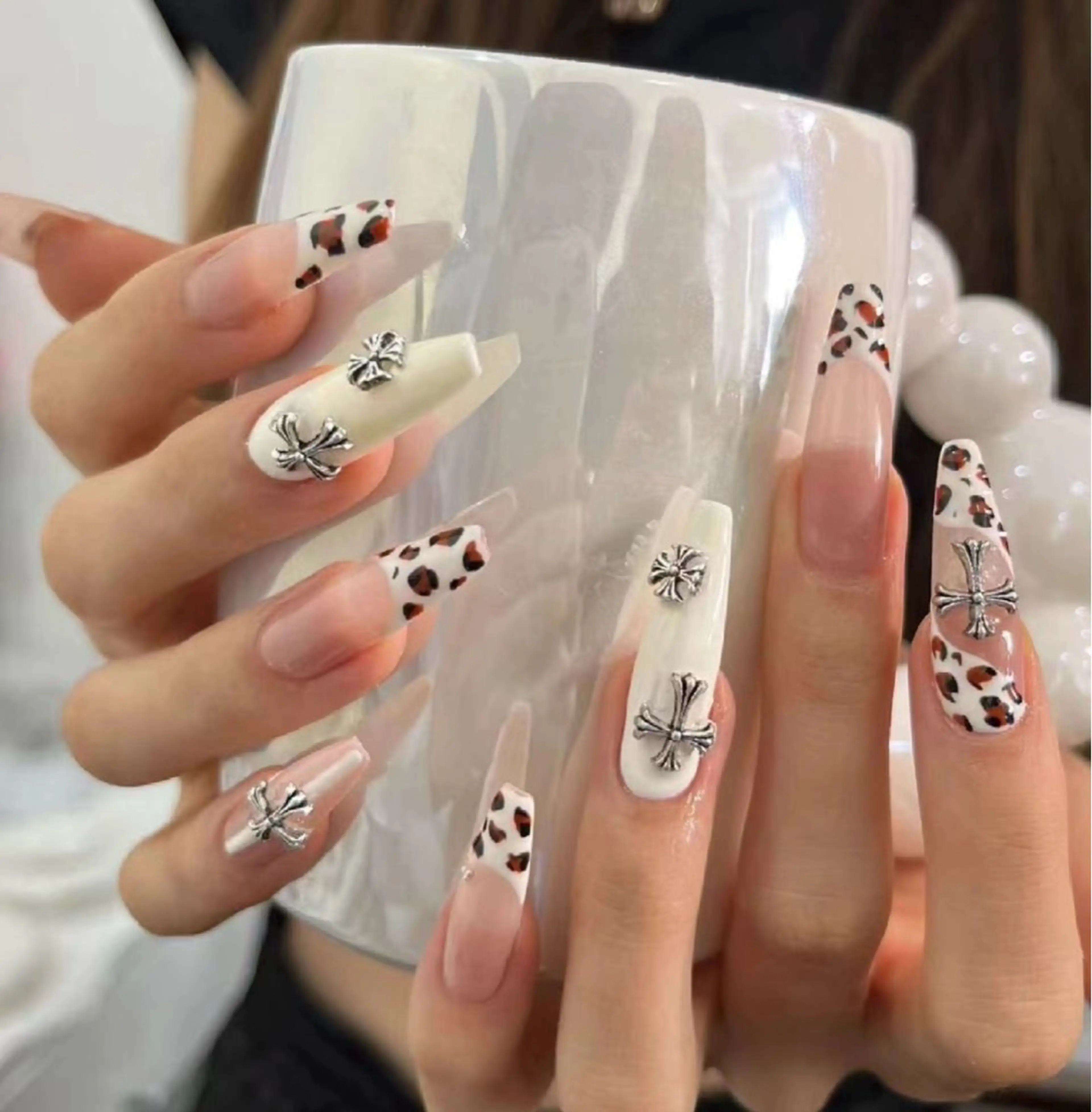 ネイル ハンドネイル D-BEAUTY Nailsalonのネイルデザイン