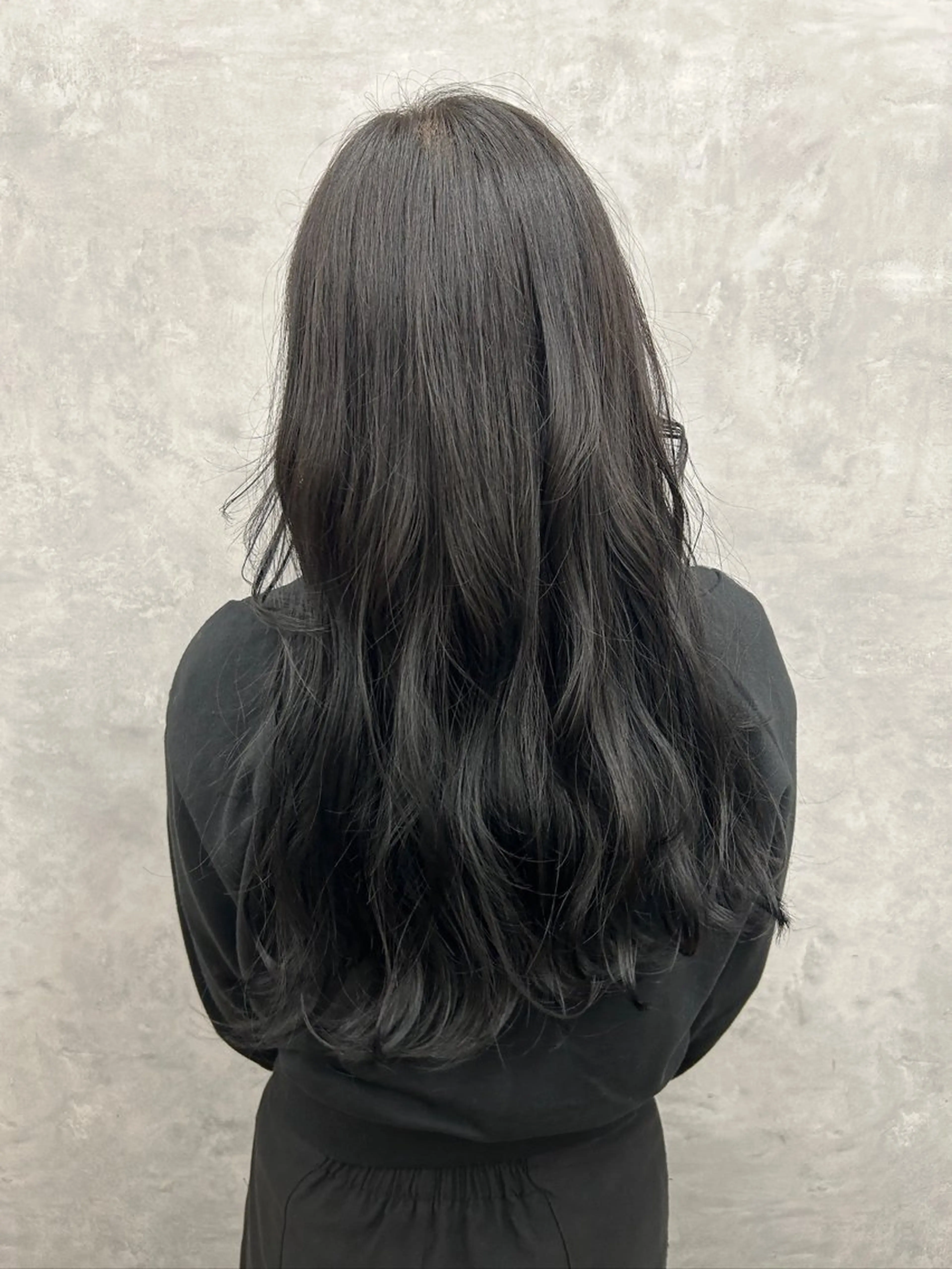 カラー 黒髪 ナチュラルブラック ヘアカラー funnu ⋆꙳なつみのヘアスタイル