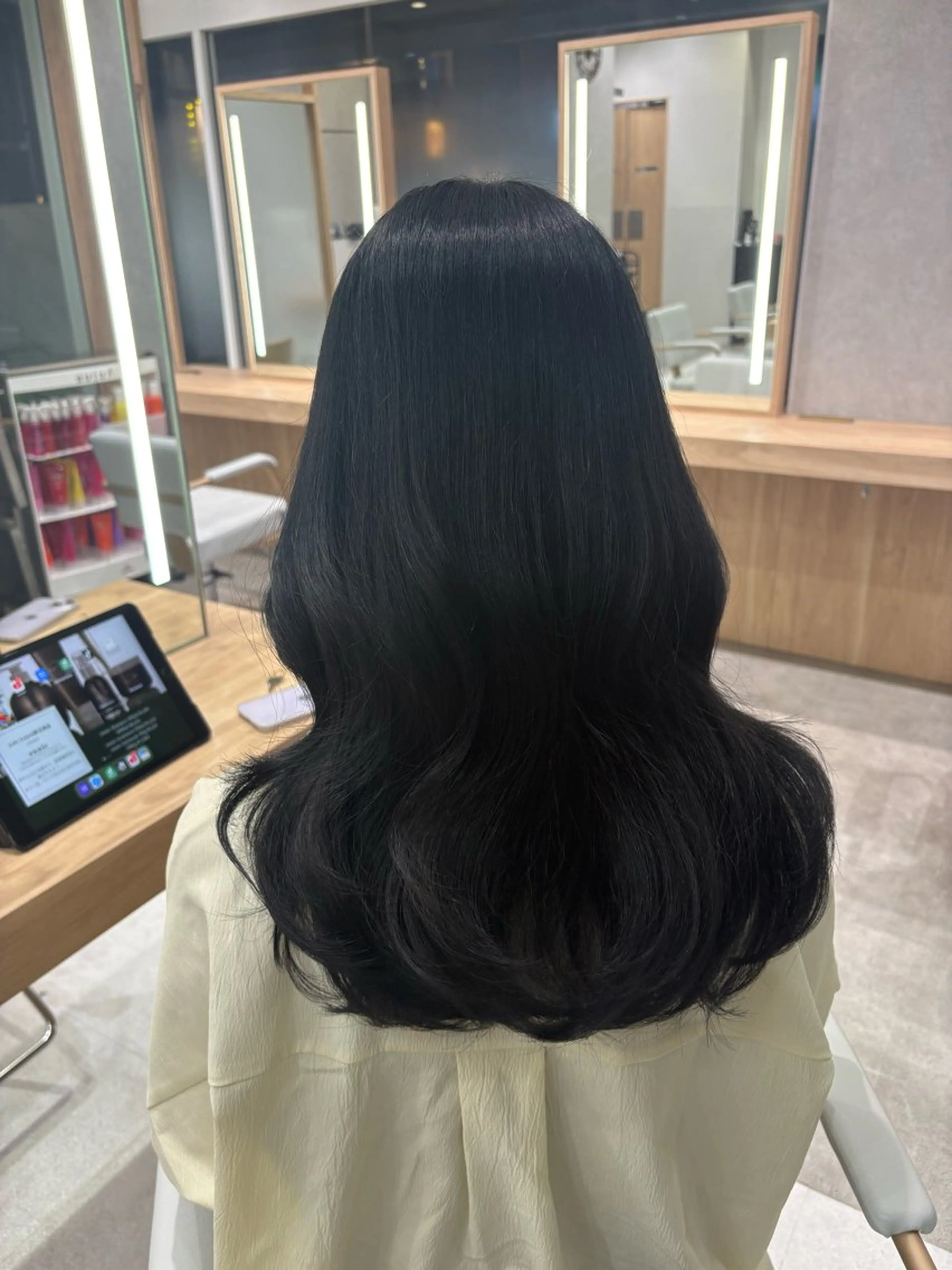 ロング KAE🍓艶カラー /韓国風のヘアスタイル