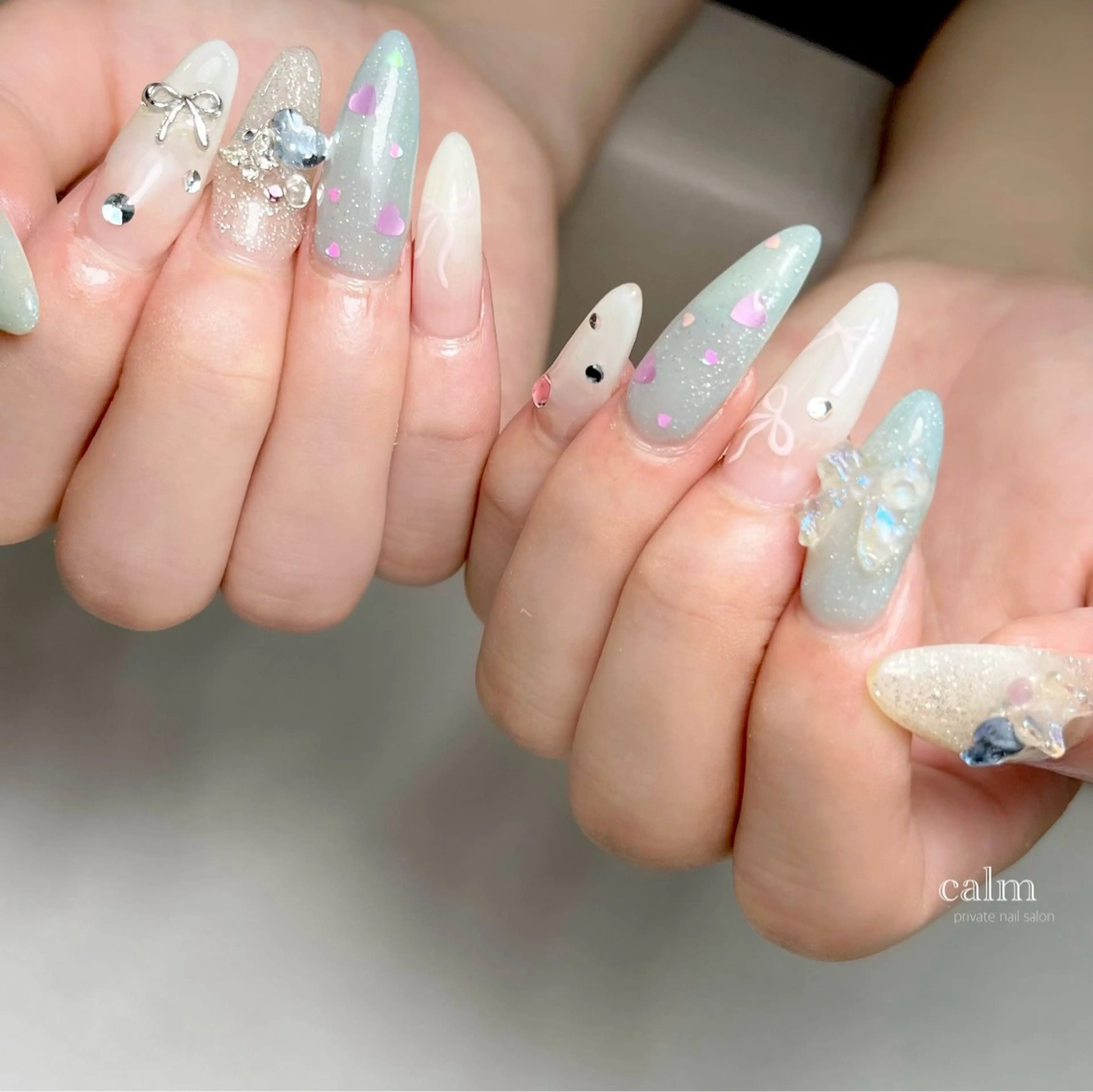 ネイル ハンドネイル calm 〔ｶｰﾑ〕のネイルデザイン