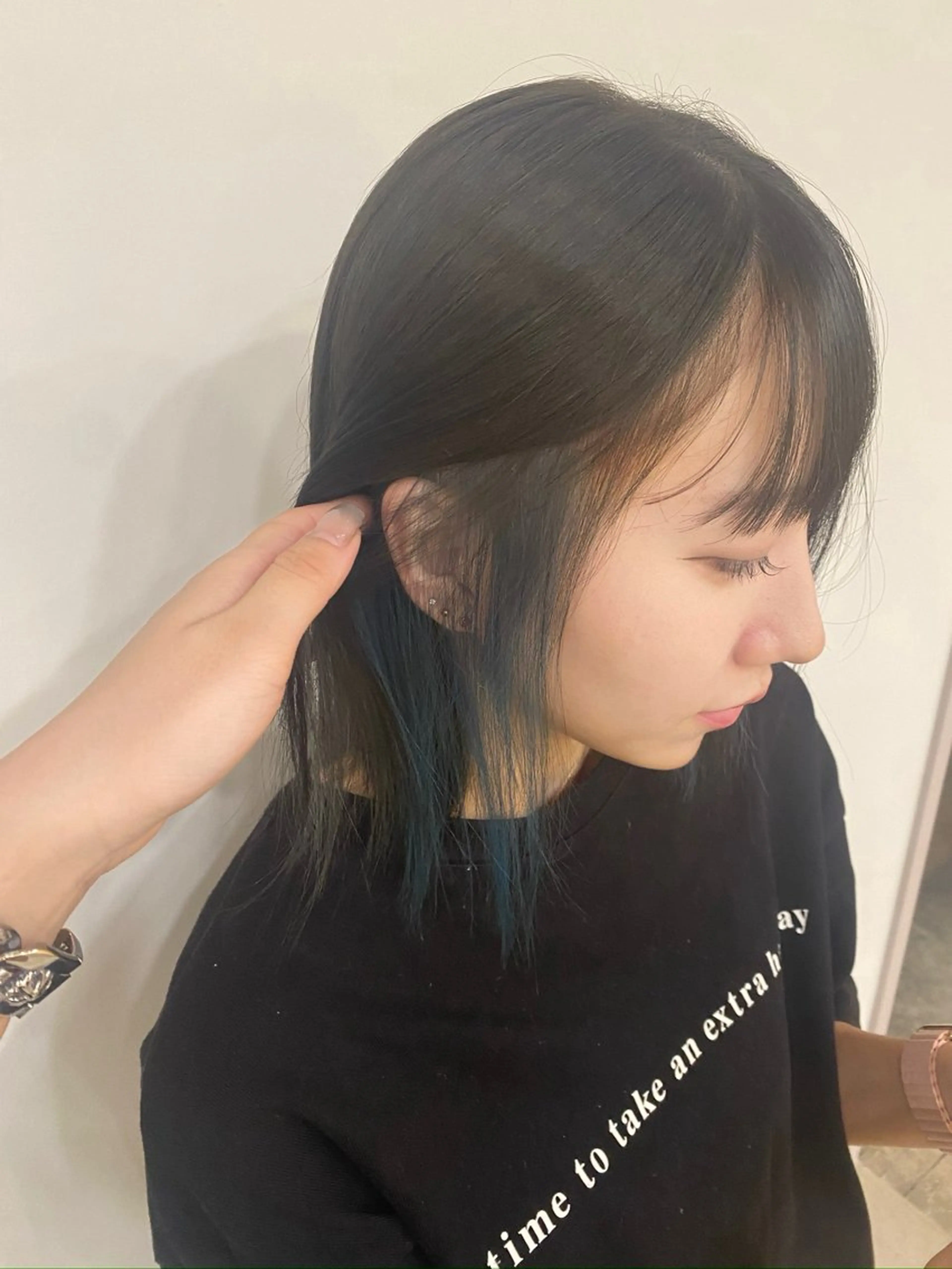 ミディアム カラー ブリーチ イヤリングカラー トリートメント 海琉/ハイトーン/ 透明感カラー💛のヘアスタイル