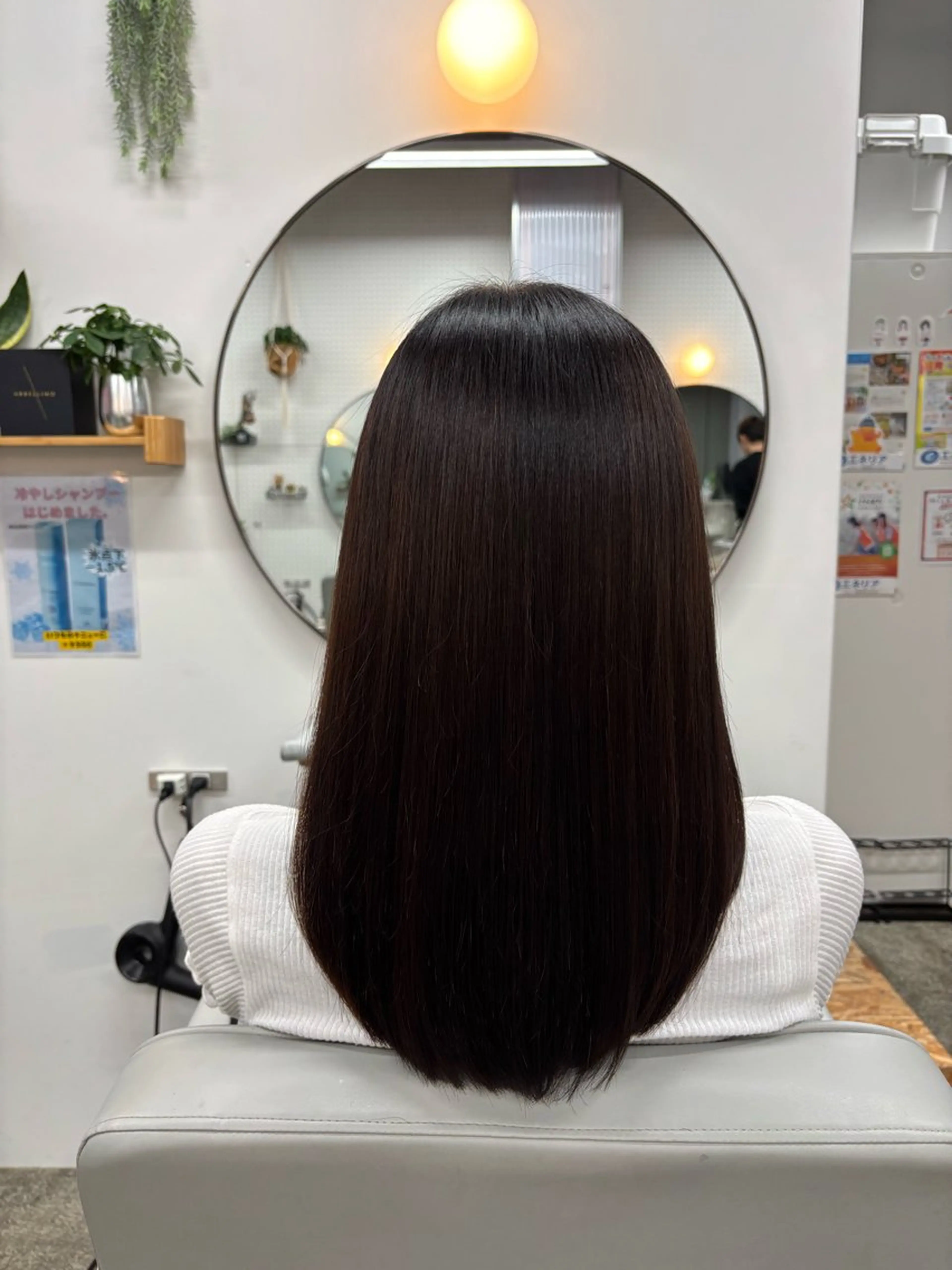 ロング 顔周りカット レイヤーカット アールグランデ あやのヘアスタイル