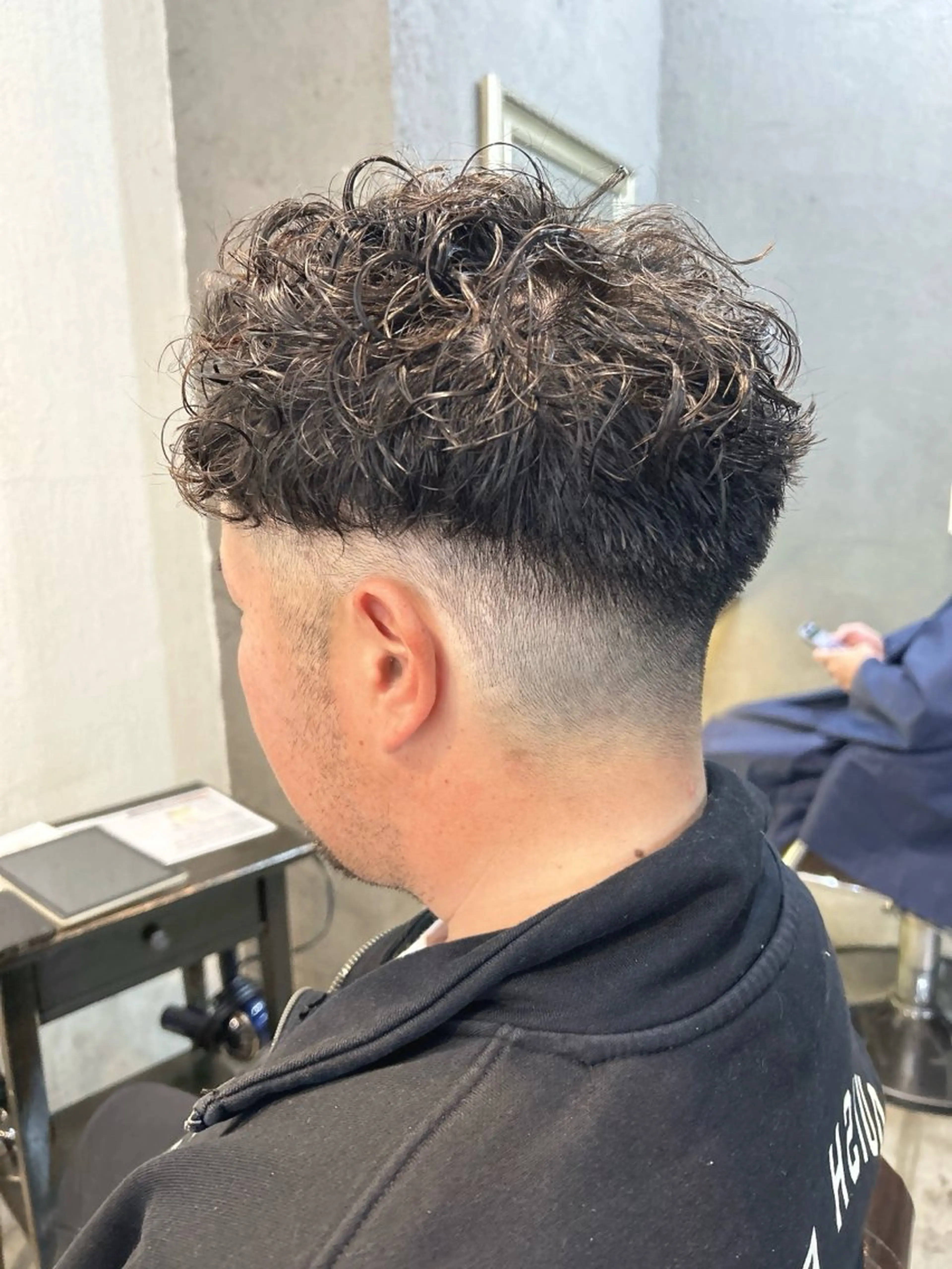 ショート パーマ スパイラルパーマ カット 桜田 修未のヘアスタイル
