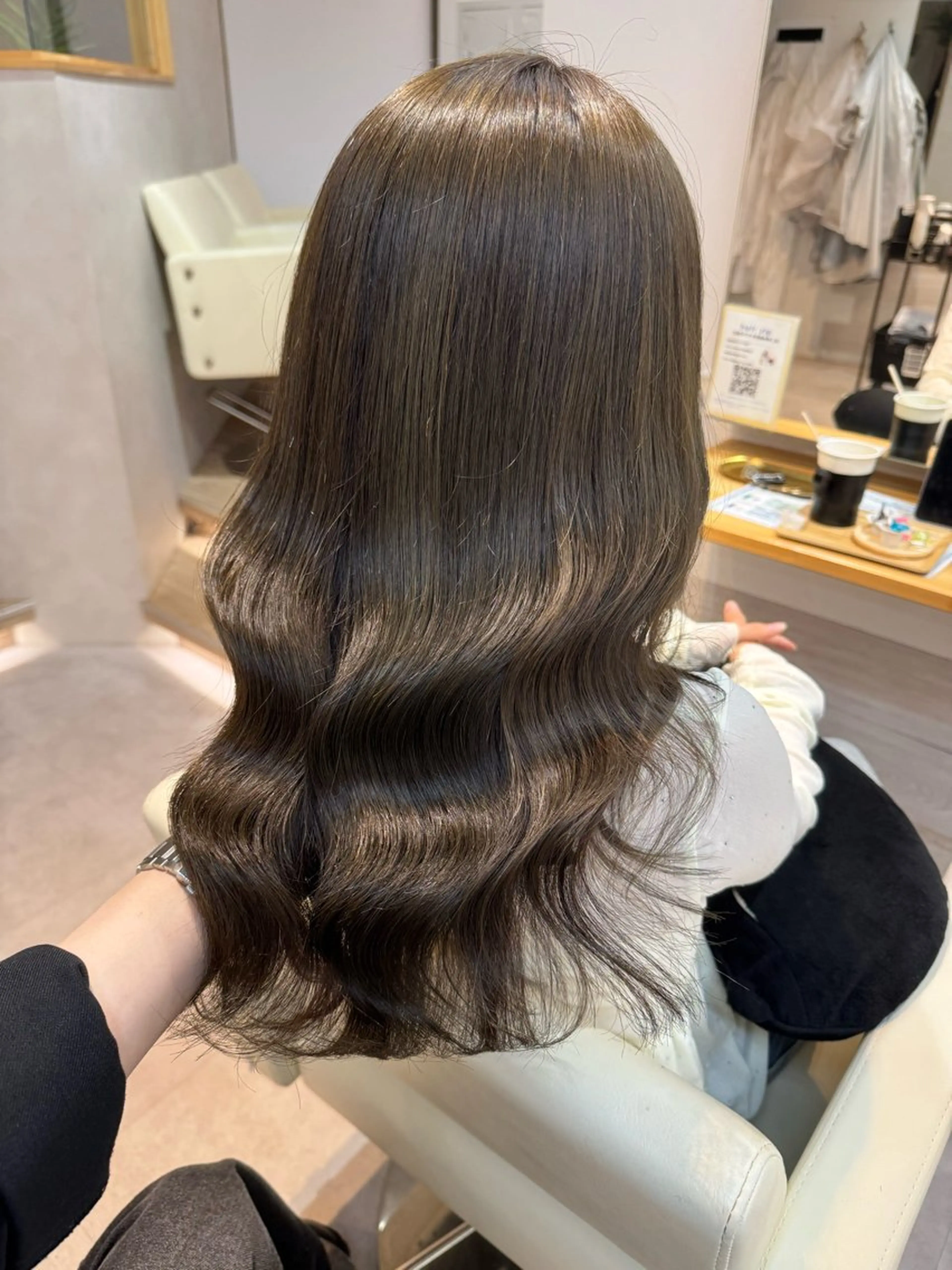 ロング カラー オリーブカラー 髪質改善 ヘアカラー トリートメント 早稲田/ショート/ 髪質改善/艶カラーのヘアスタイル