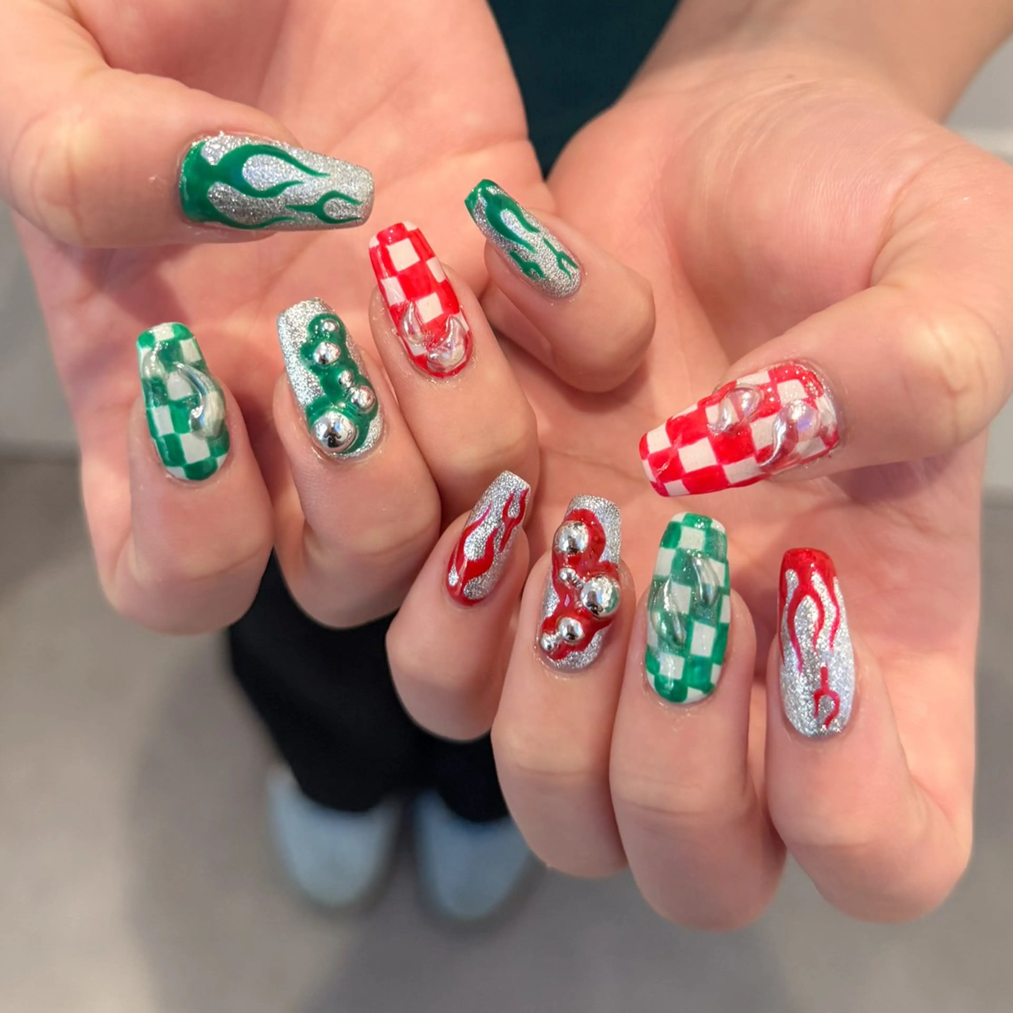 ネイル ハンドネイル ユカ‎𖤐nail 堺筋本町/心斎橋のネイルデザイン