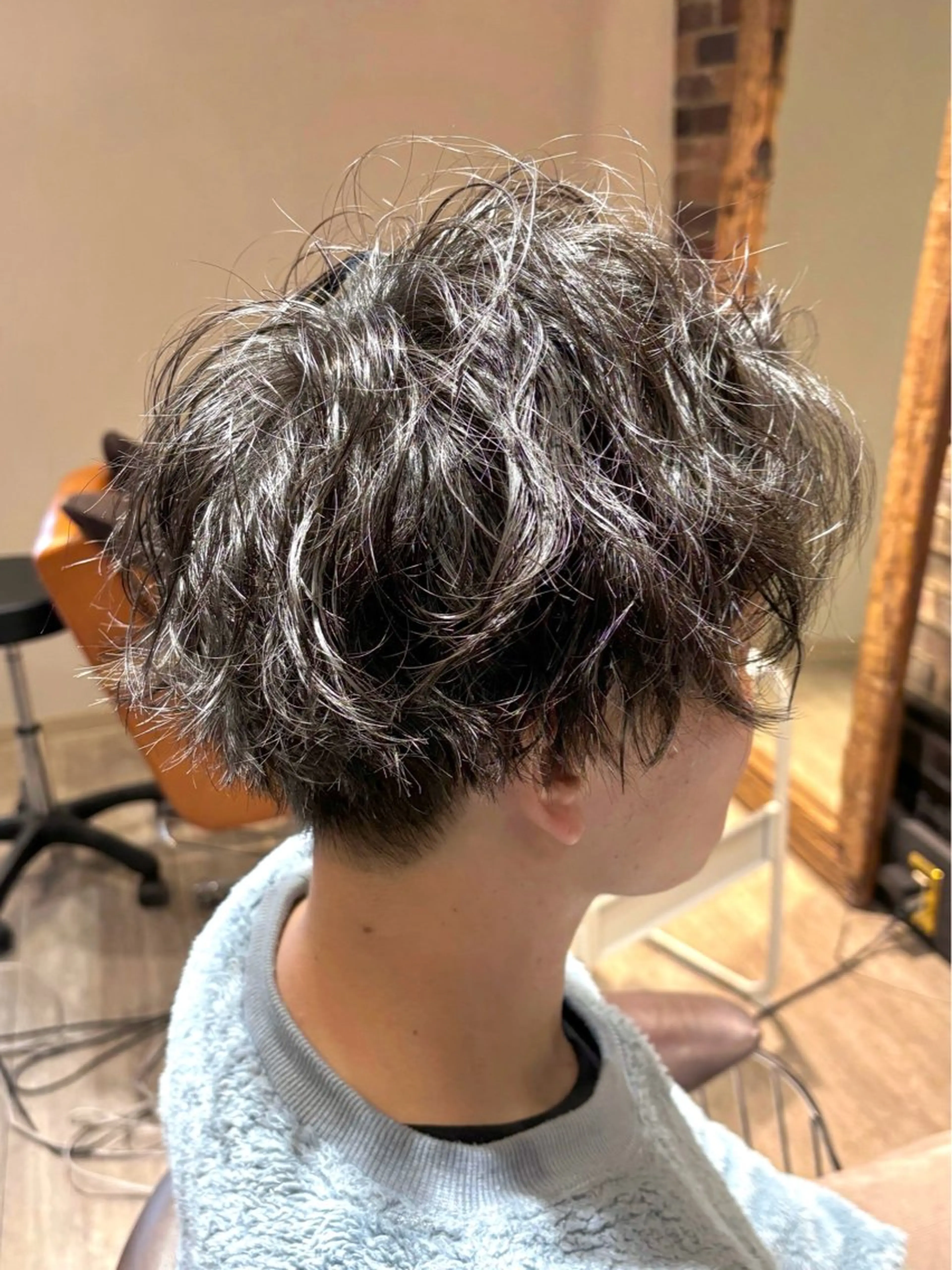 ショート カット パーマ 艶髪／透け感カラー ／ＲＹＯのヘアスタイル